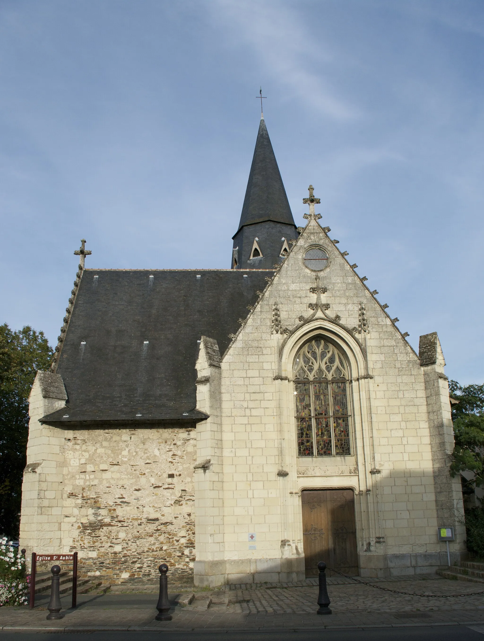 Photo showing: This building is classé au titre des monuments historiques de la France. It is indexed in the base Mérimée, a database of architectural heritage maintained by the French Ministry of Culture, under the reference PA00109237 .