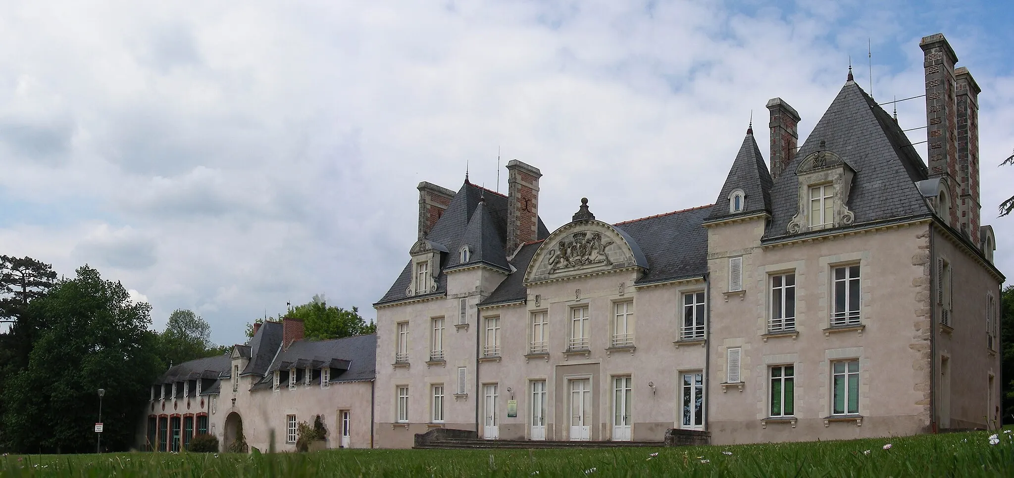 Photo showing: Parc de la Gournerie

Château Façade