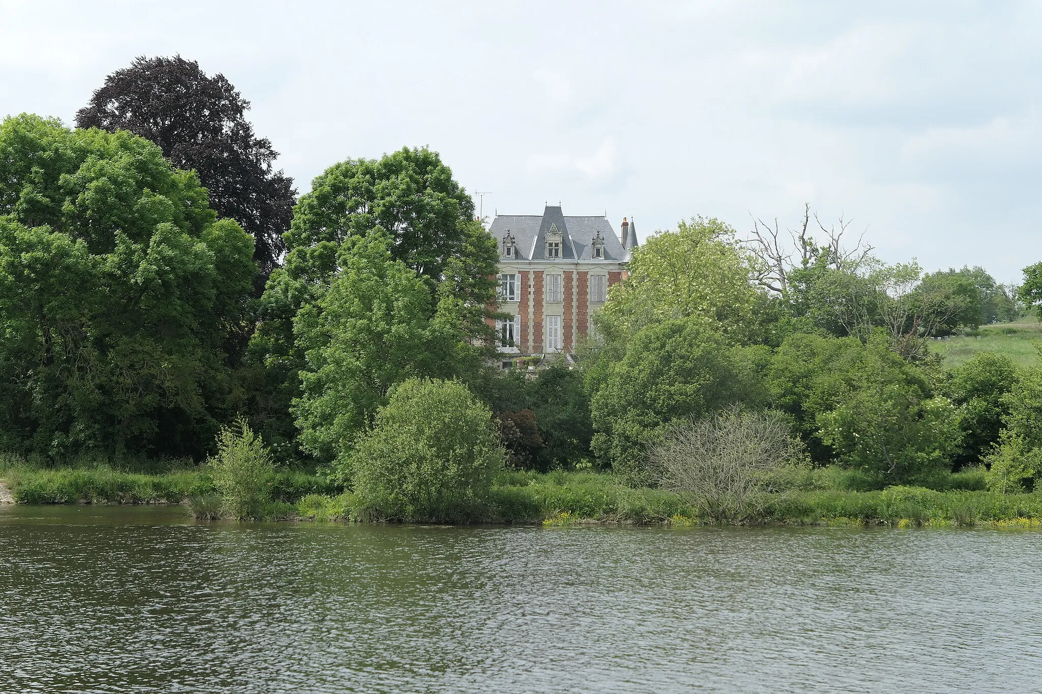 Photo showing: Bonne-Métrie castle, in L'Huisserie (Mayenne, France)