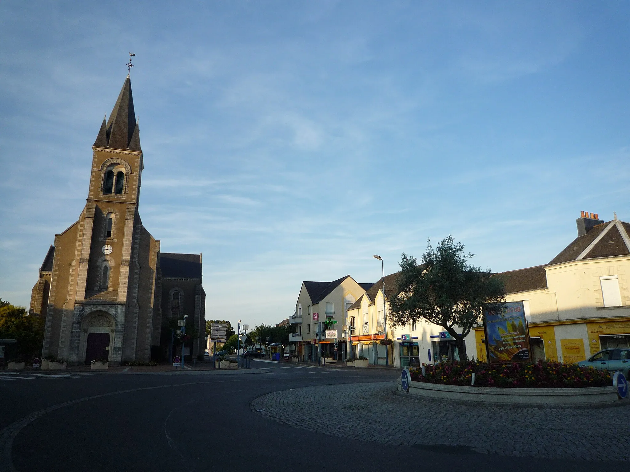 Photo showing: Eglise de Thouaré sur Loire