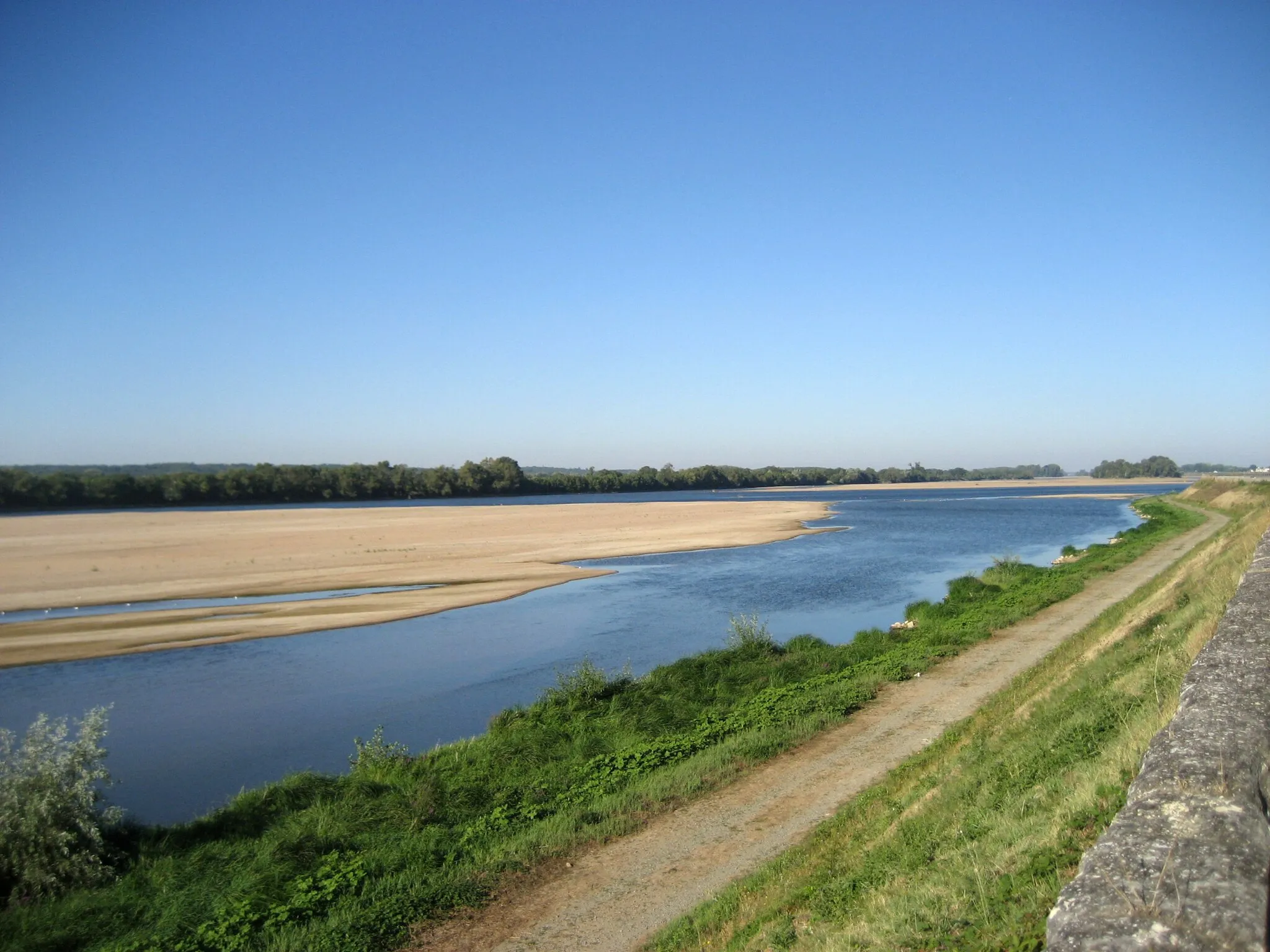 Photo showing: Loire near Saint-Mathurin-sur-Loire