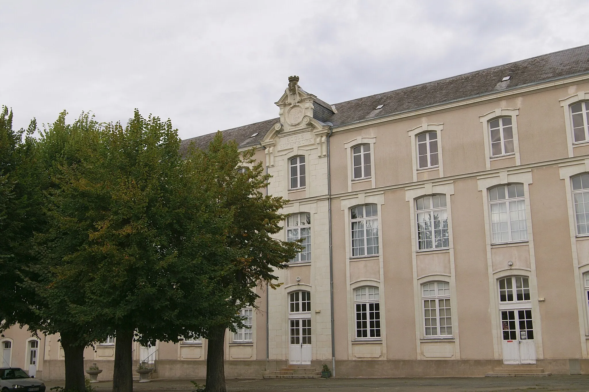 Photo showing: Le collège Jules Ferry à Saint-Calais.