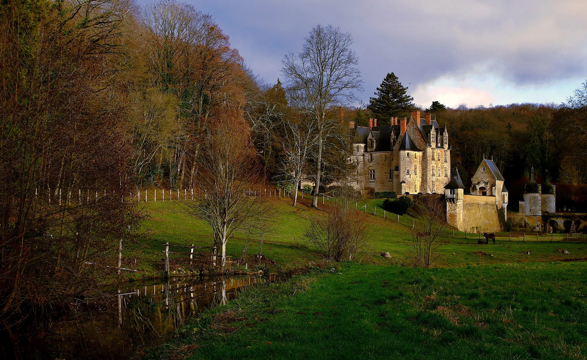 Photo showing: Château de Courtanvaux