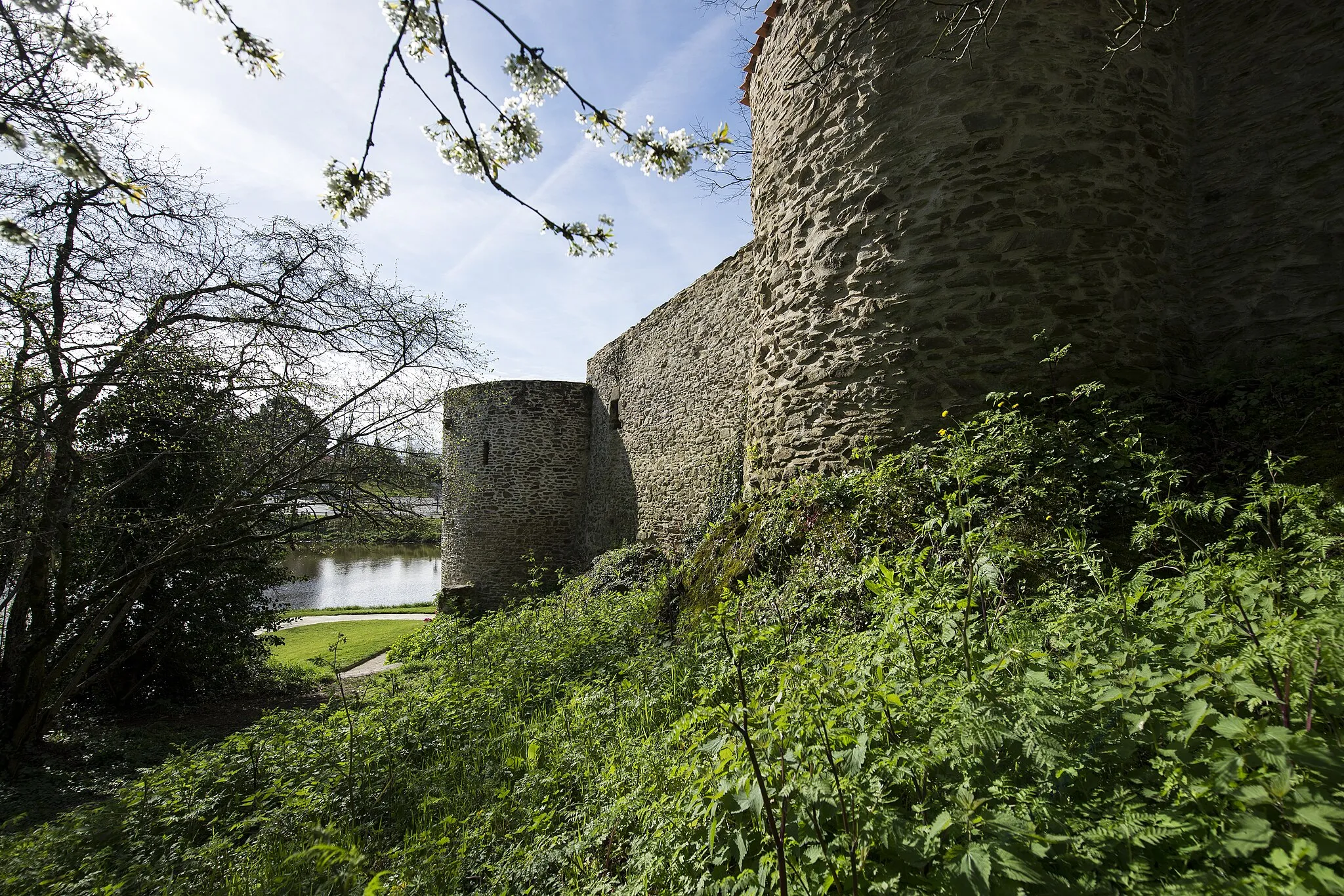 Photo showing: Vestiges du château, Le Loroux-Bottereau, Loire-Atlantique.