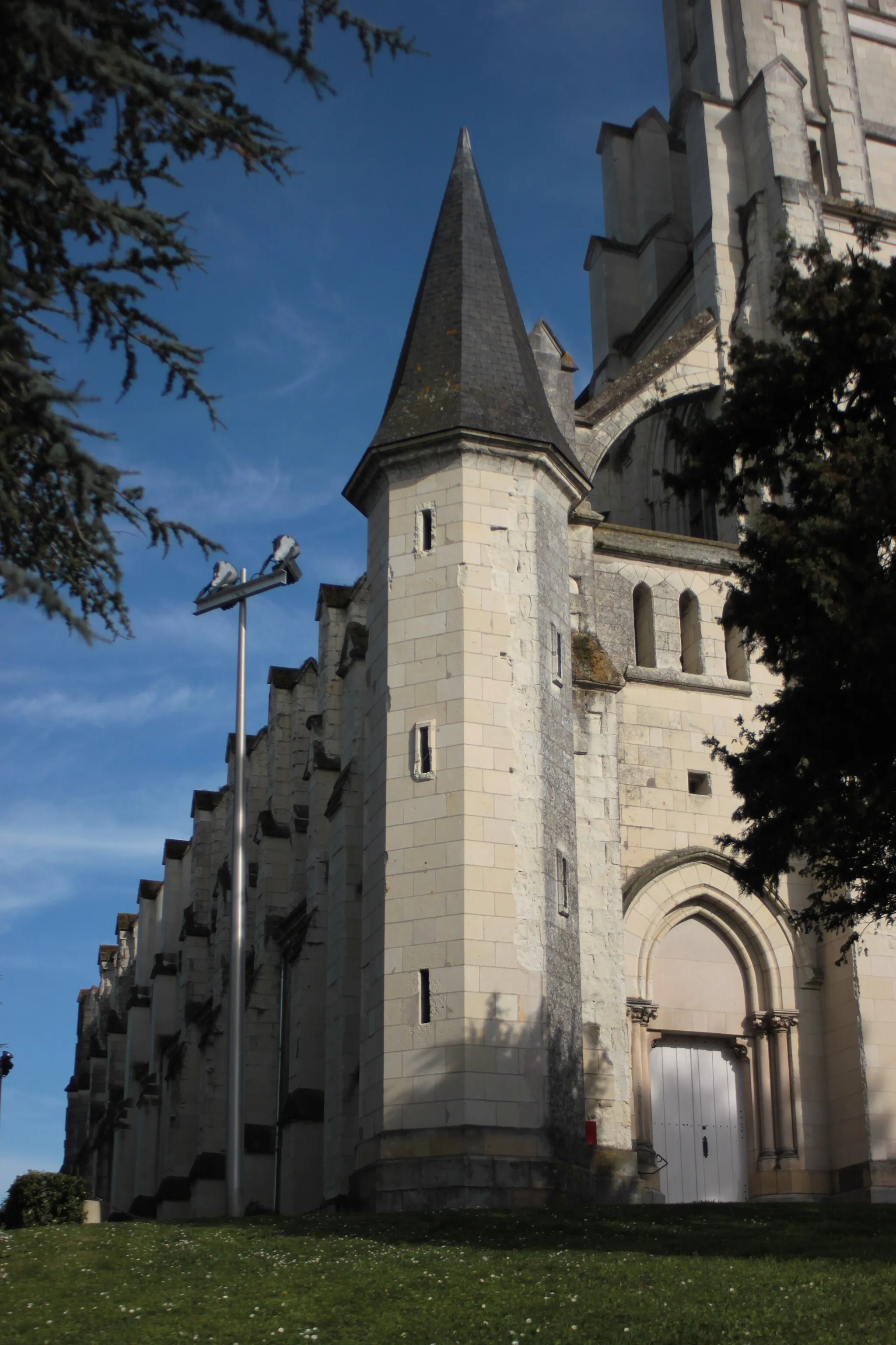 Photo showing: Tour-escalier de l'église Saint-Symphorien, Fr-49-Montjean-sur-Loire.