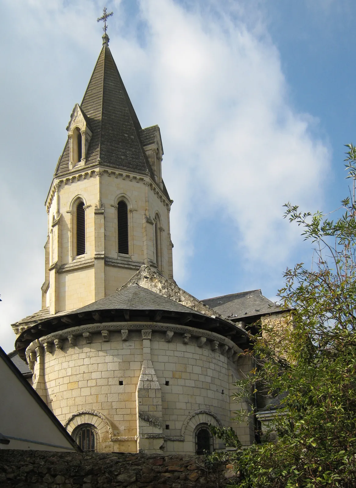 Photo showing: Village of Saint-Rémy-la-Varenne in the département of Maine-et-Loire in the region Pays de la Loire in France - church of Saint-Remy