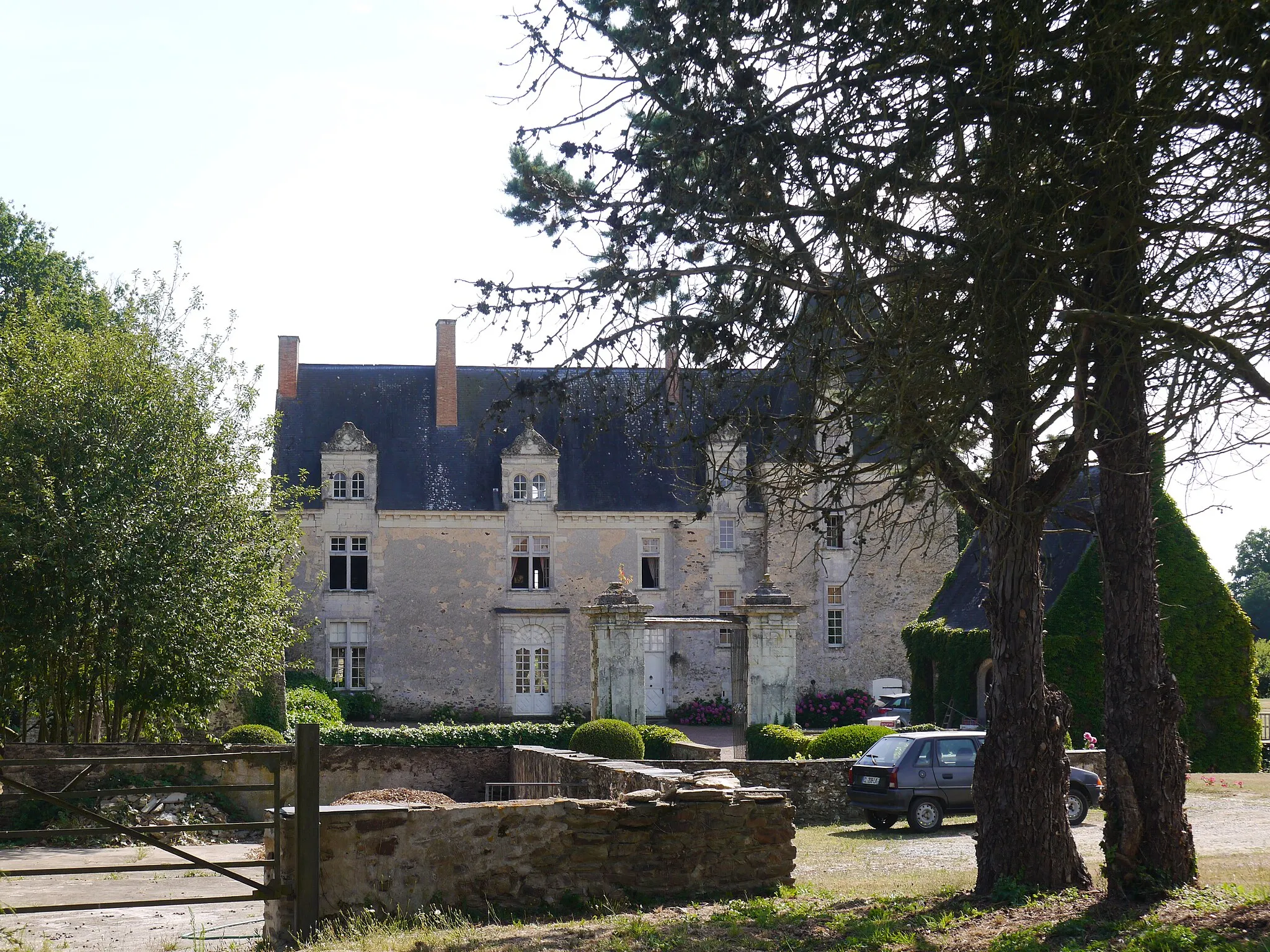 Photo showing: Le château de Mortreux.
