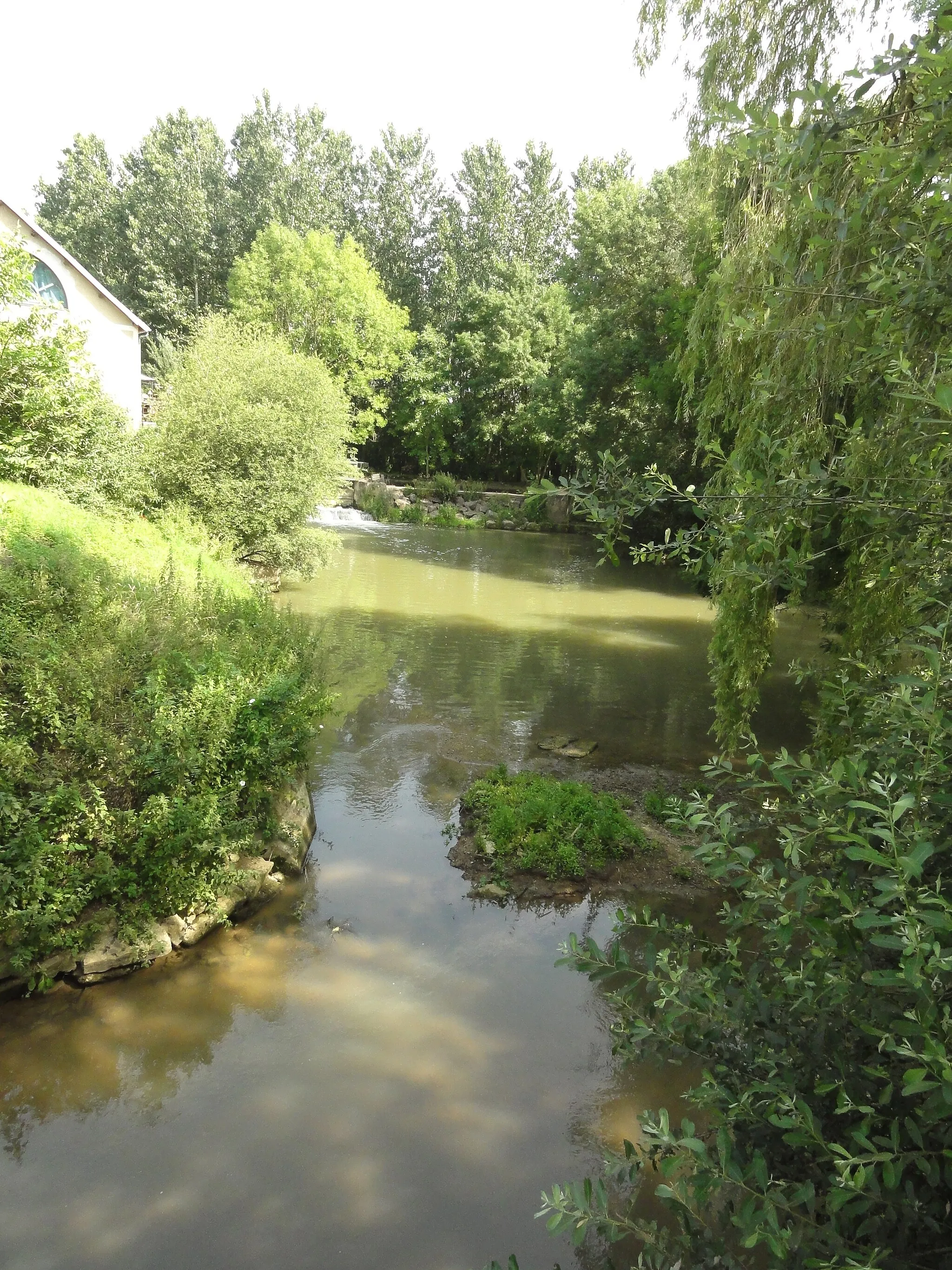 Photo showing: Montbizot (Sarthe) l'Orne saosnoise