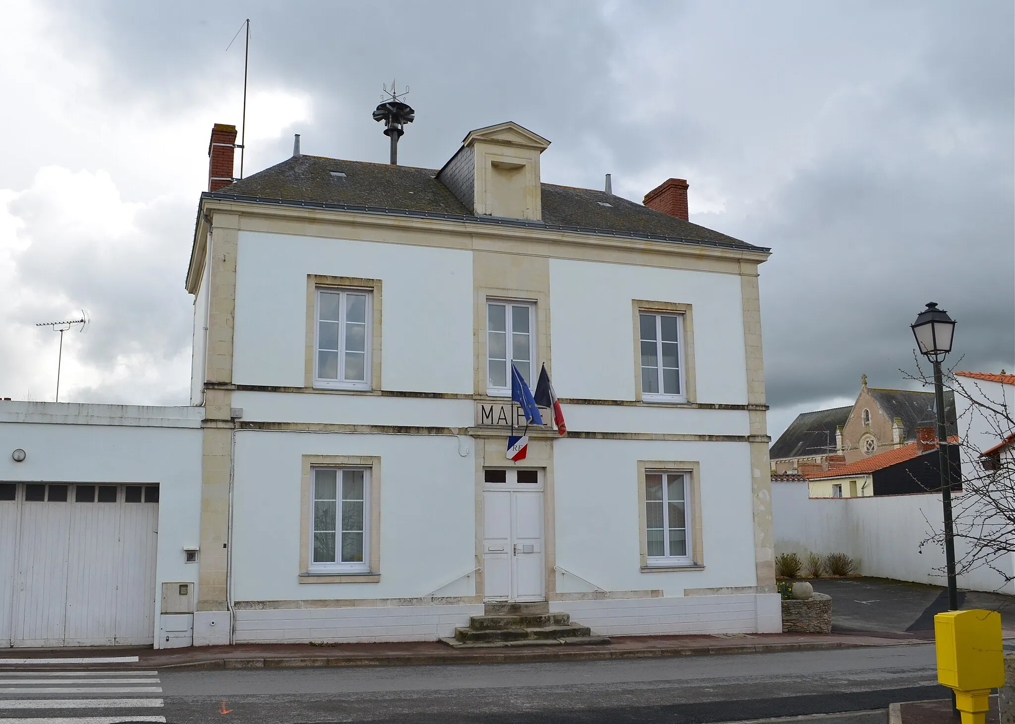 Photo showing: Mairie de Saint-Étienne-de-Mer-Morte - Loire-Atlantique