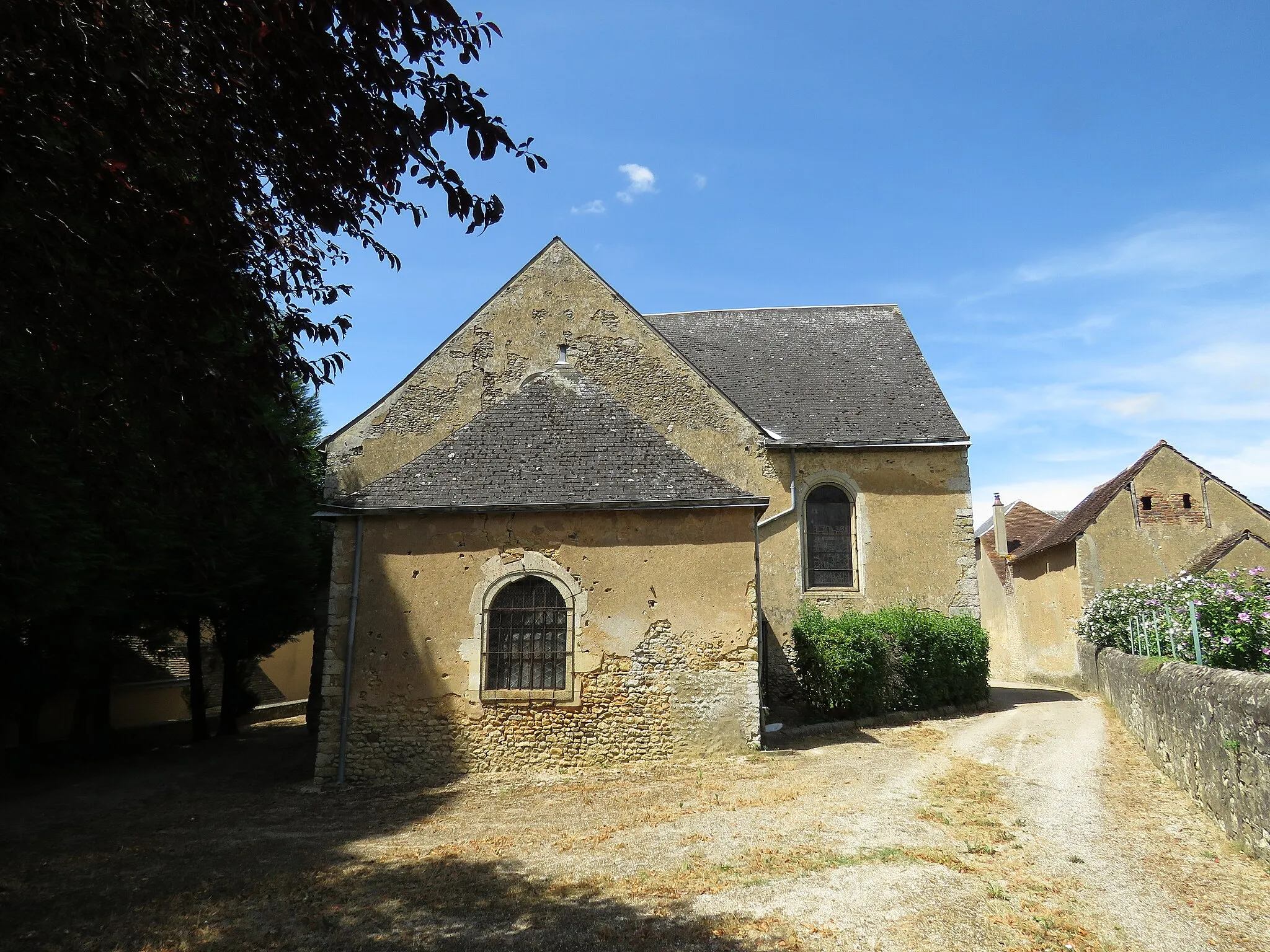 Photo showing: Façade est de l'église.