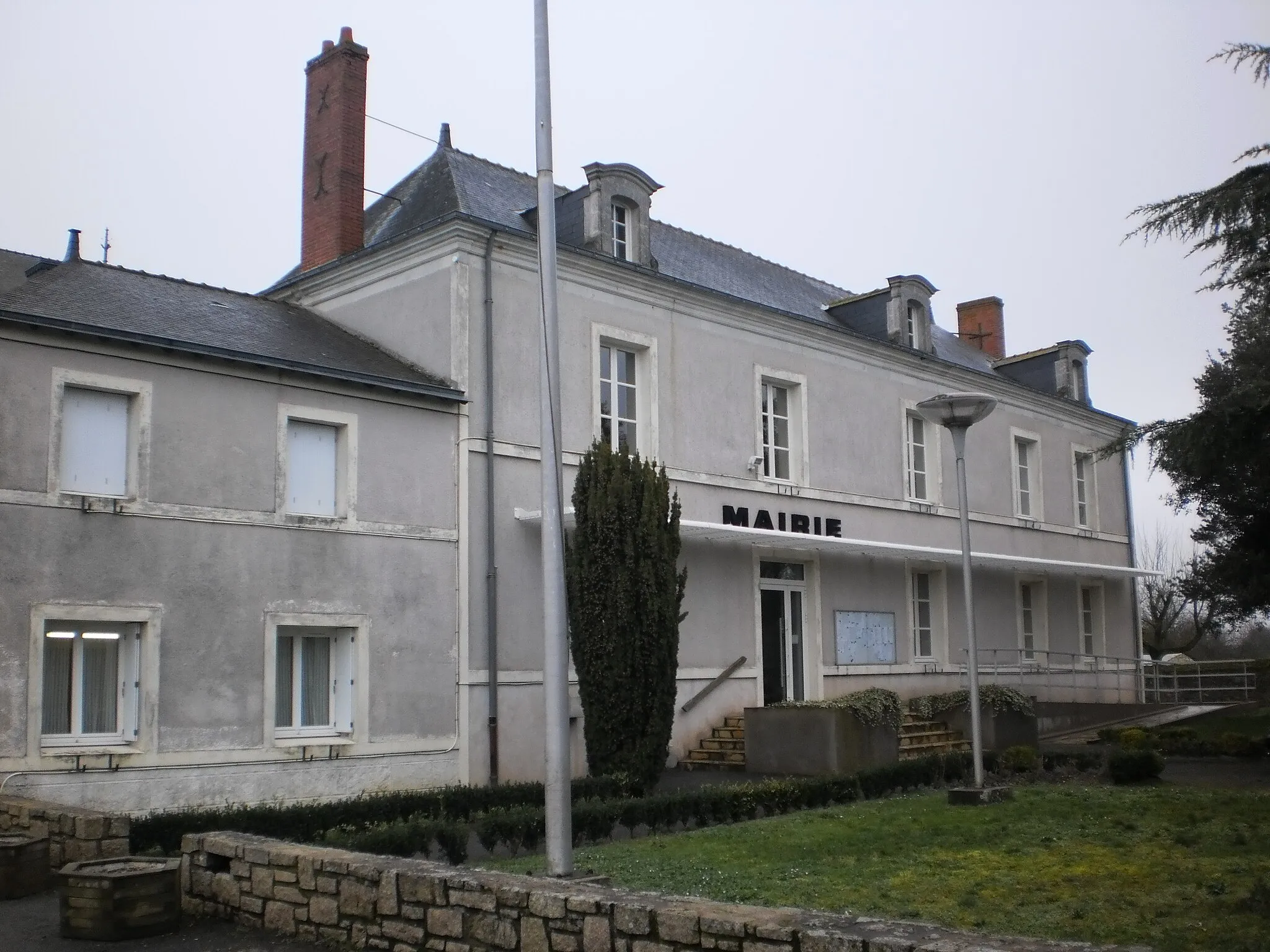 Photo showing: Belligné (Loire-Atlantique, France) - mairie