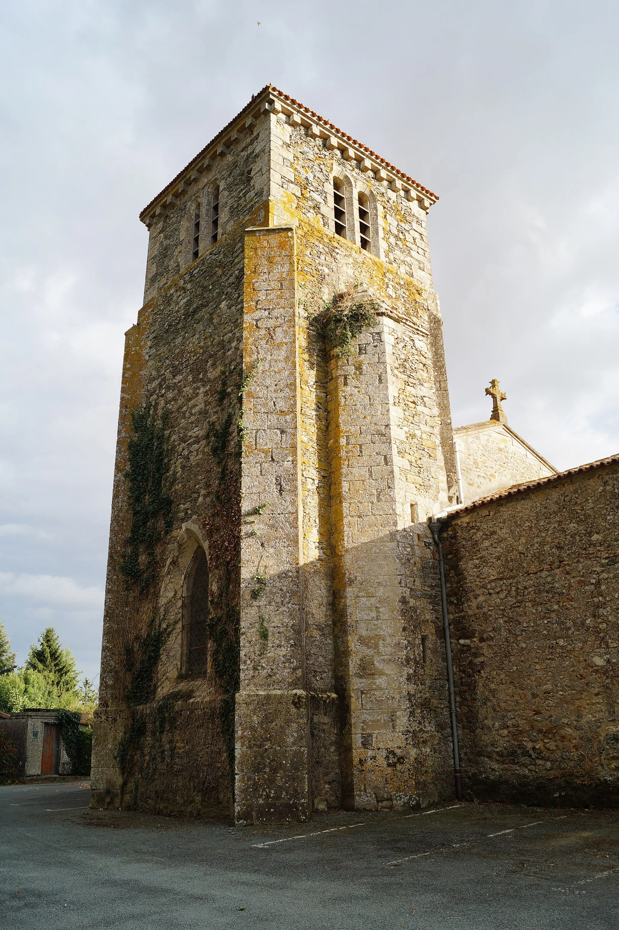 Photo showing: L’église Notre-Dame-de-l’Assomption de Chavagnes-les-Redoux.