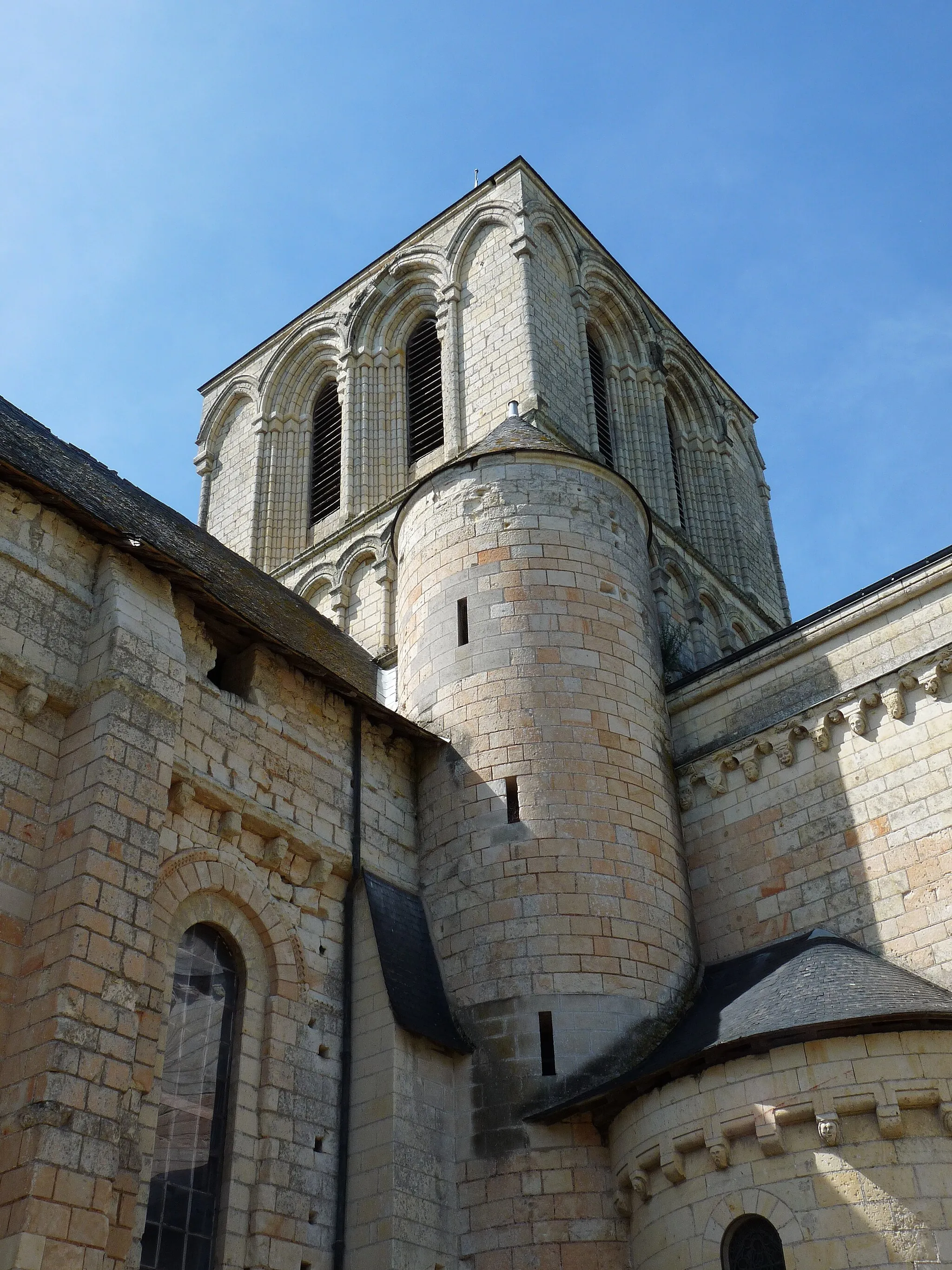 Photo showing: Extérieur de l'élise Saint-Gervais et Saint-Protais à Brion (49).