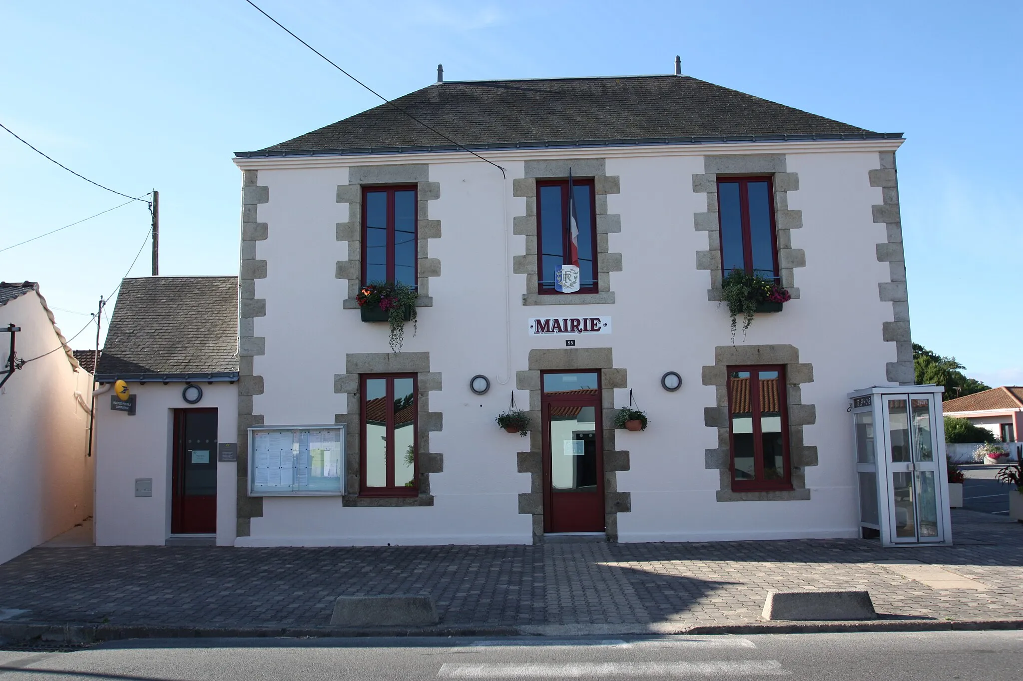 Photo showing: Mairie de FROIDFOND