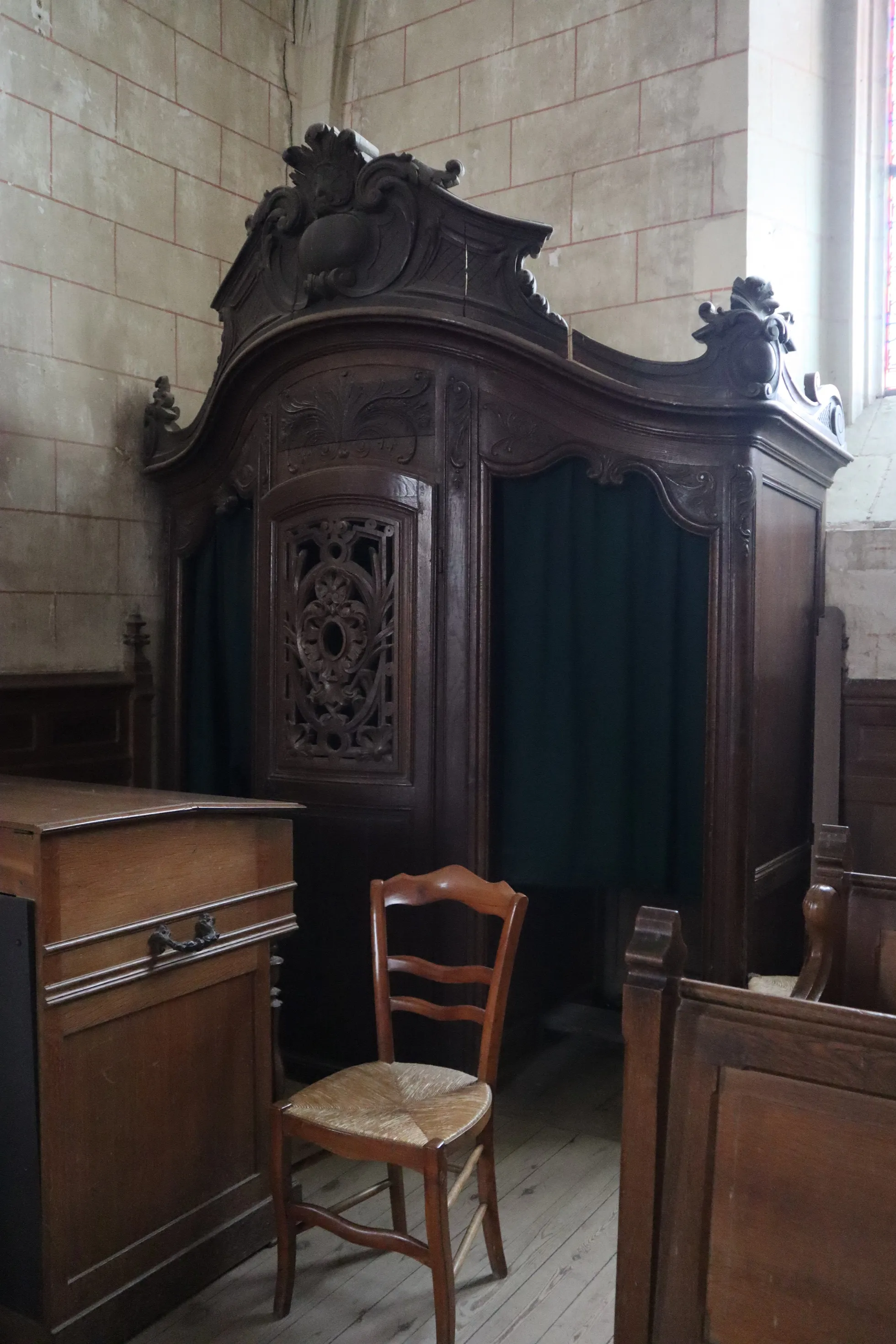 Photo showing: Intérieur de l'église Saint-Mélaine à Miré (49).