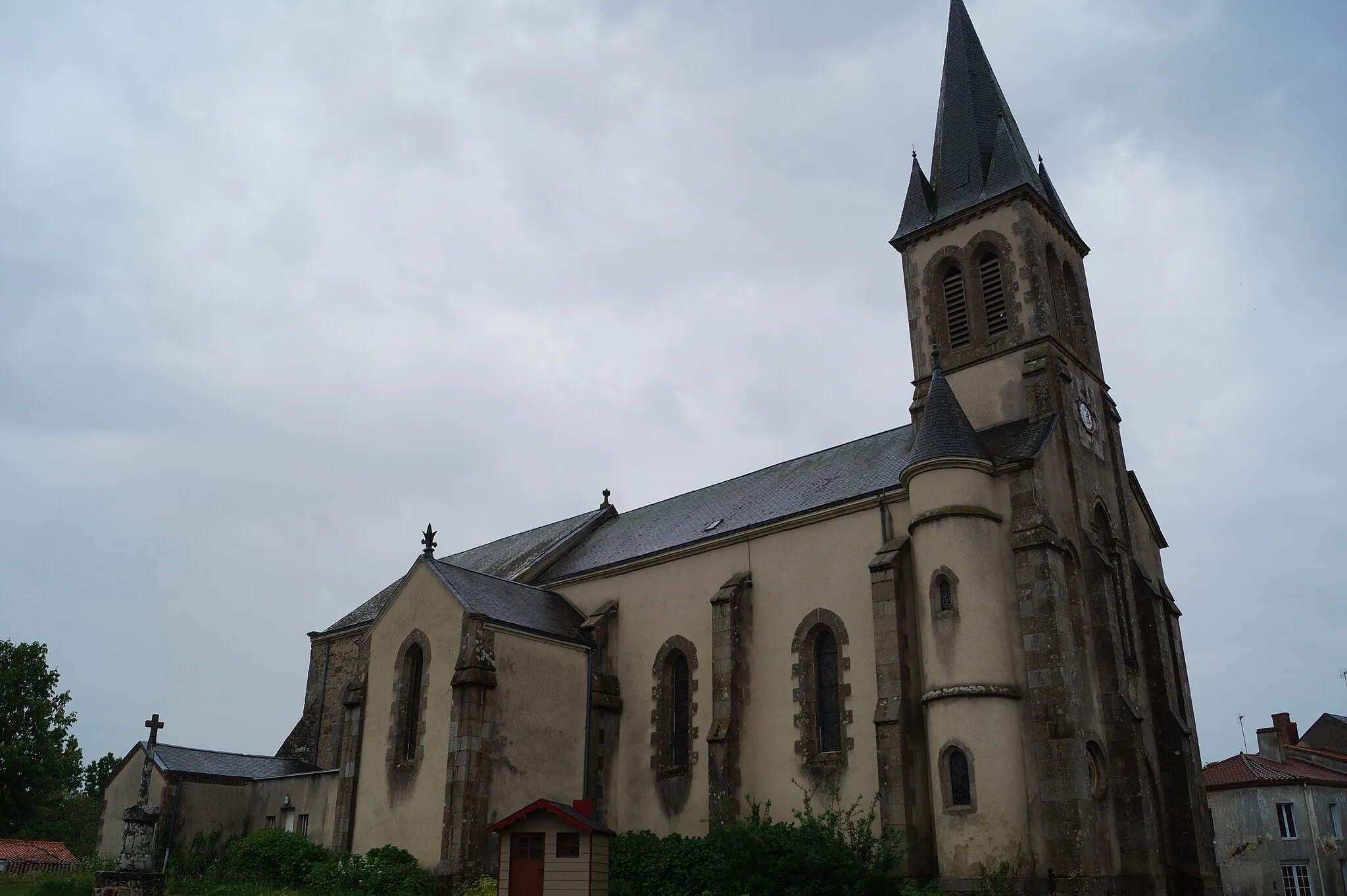 Photo showing: L’église Saint-Jean-Baptiste de La Merlatière.