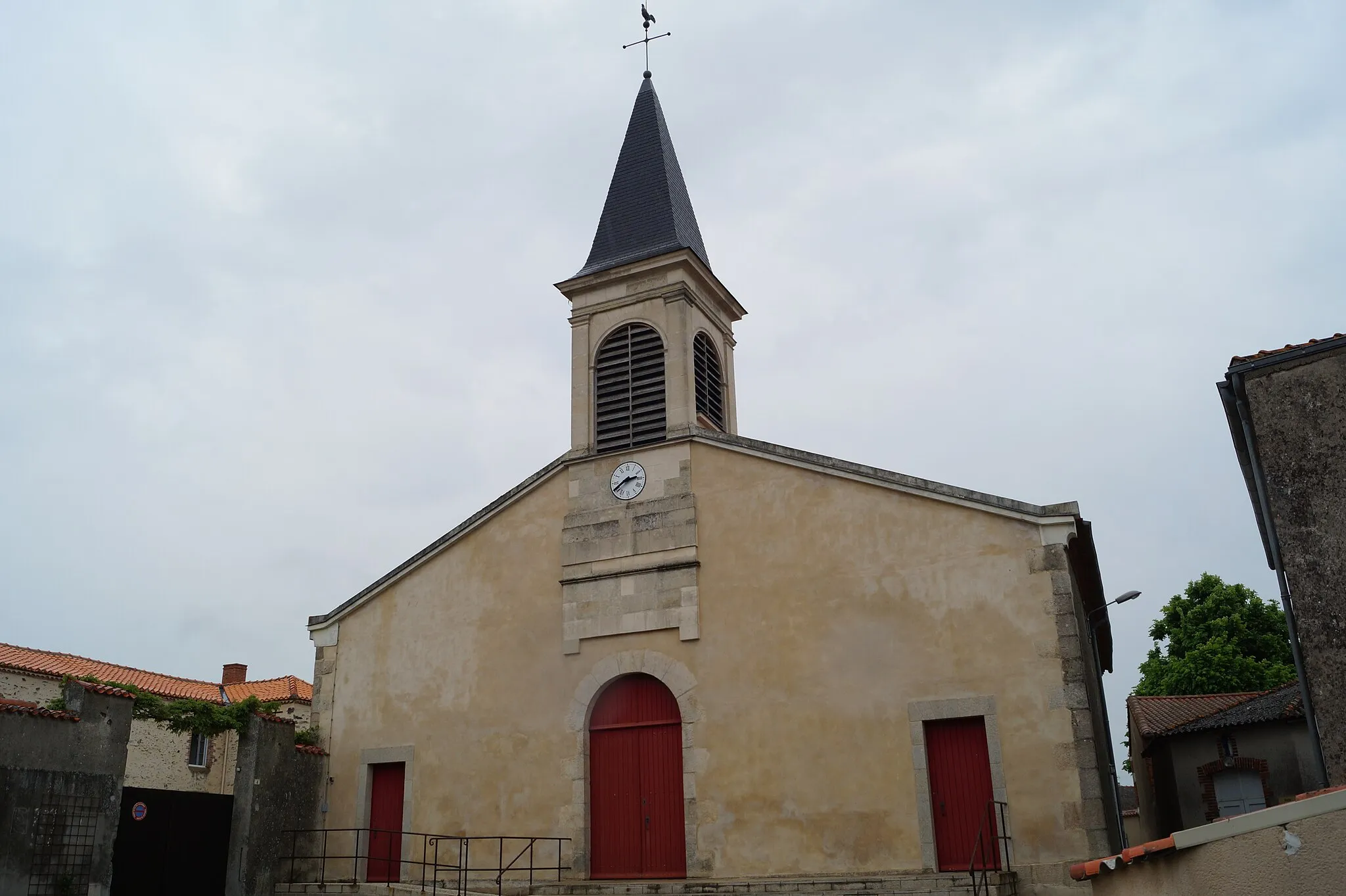 Photo showing: L’église Saint-Benoît de Rochetrejoux.