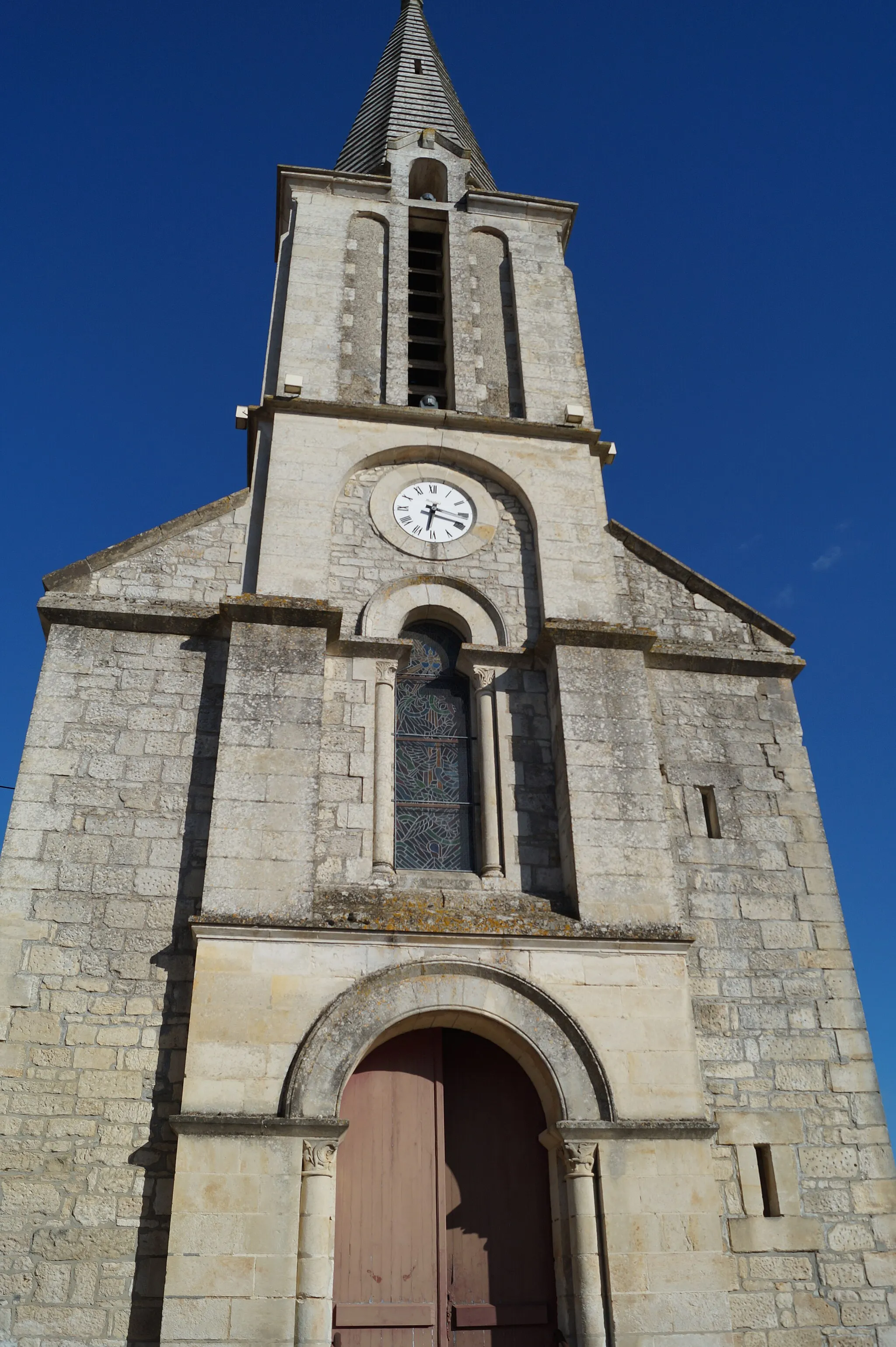 Photo showing: L’église Saint-Martin de Saint-Martin-de-Fraigneau.