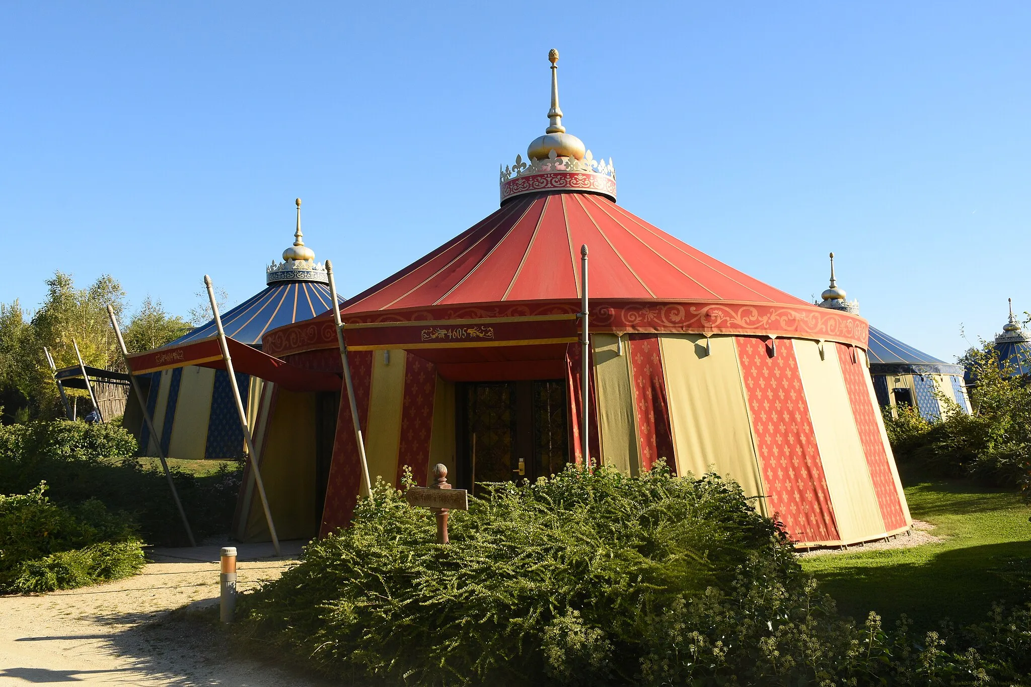 Photo showing: Puy du Fou History Theme Park