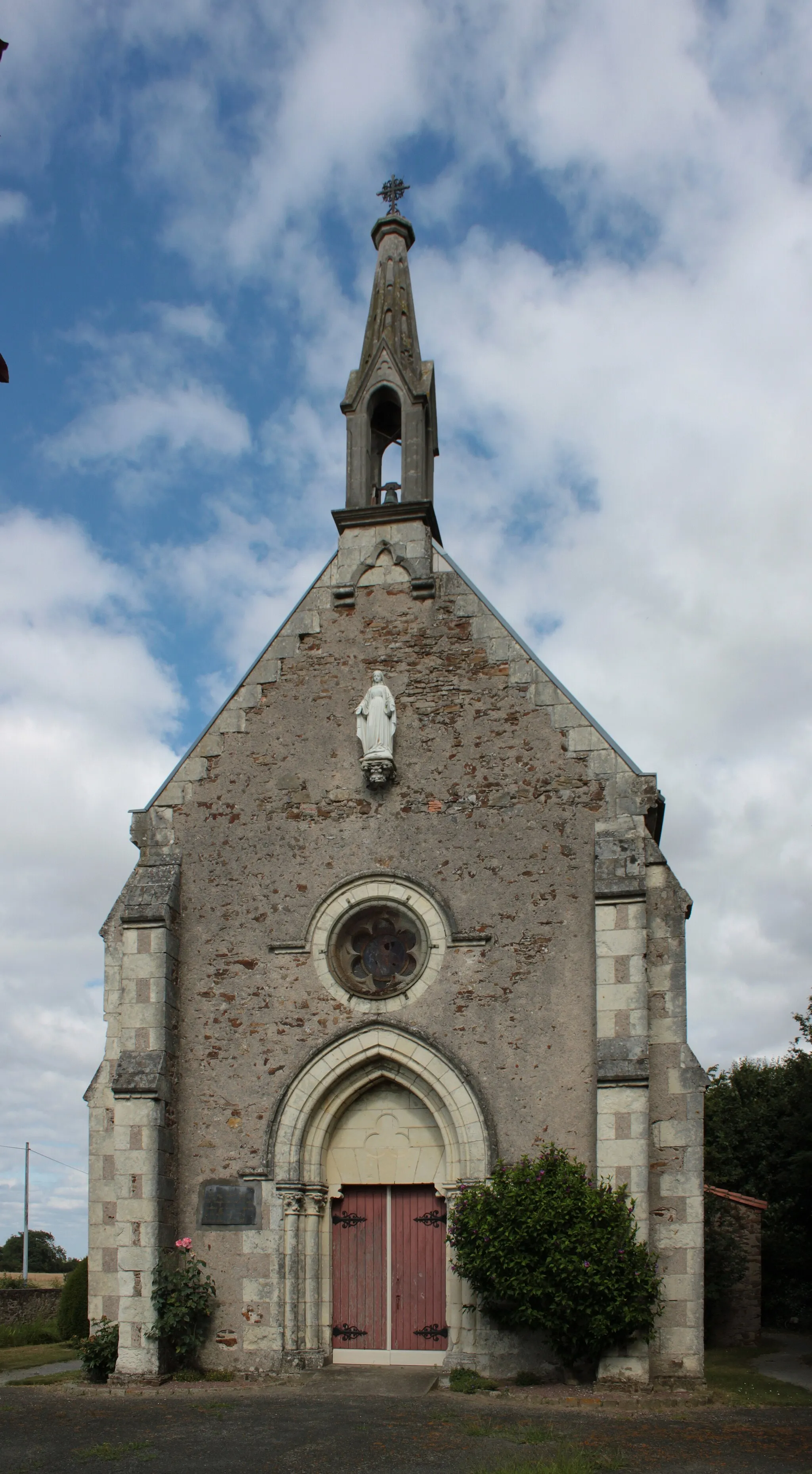 Photo showing: Chapelle des Martyrs, Fr-49-Saint-Laurent-des-Autels.