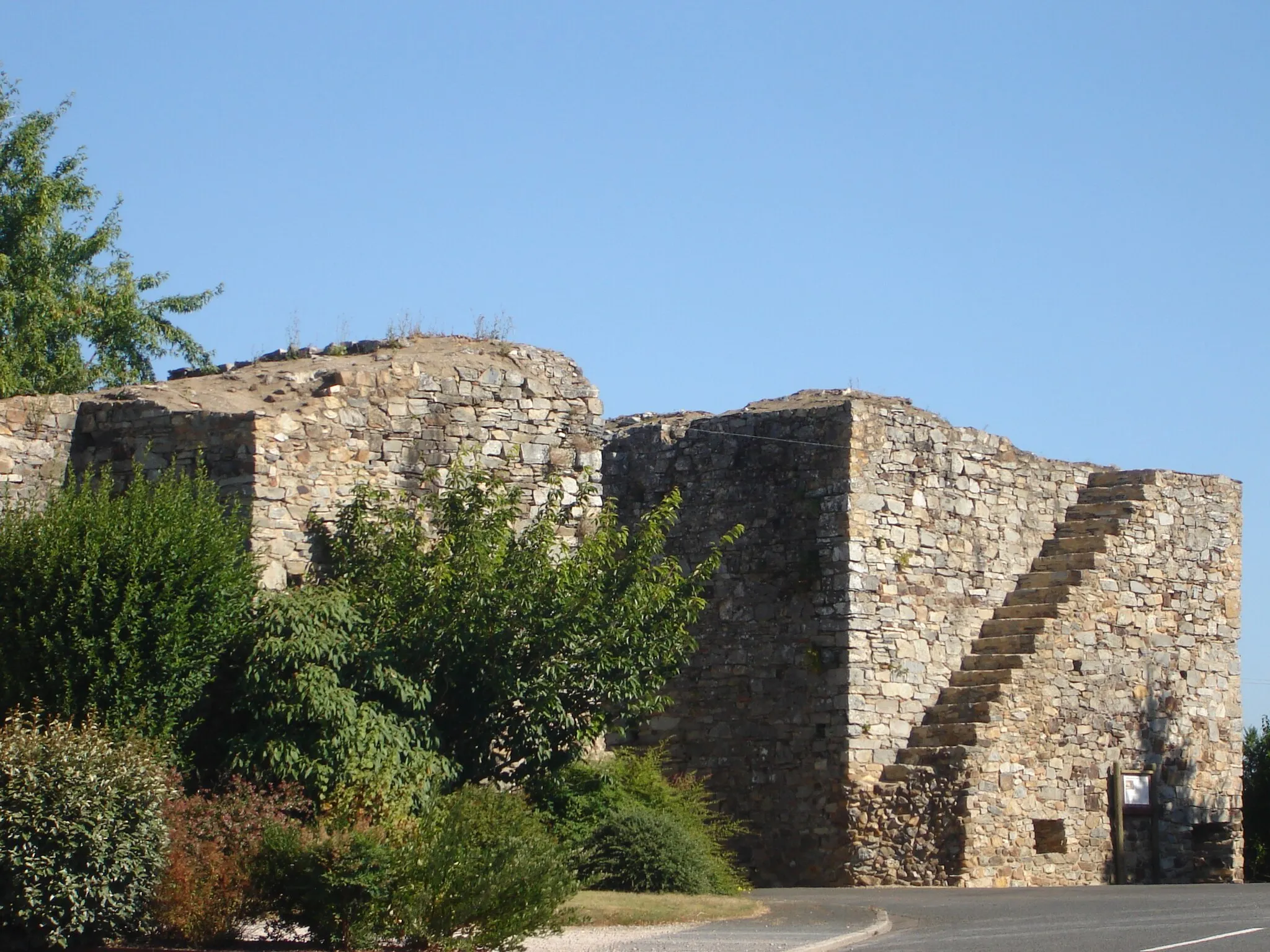 Photo showing: Porte guerchoise à Châtelais (Maine-et-Loire)