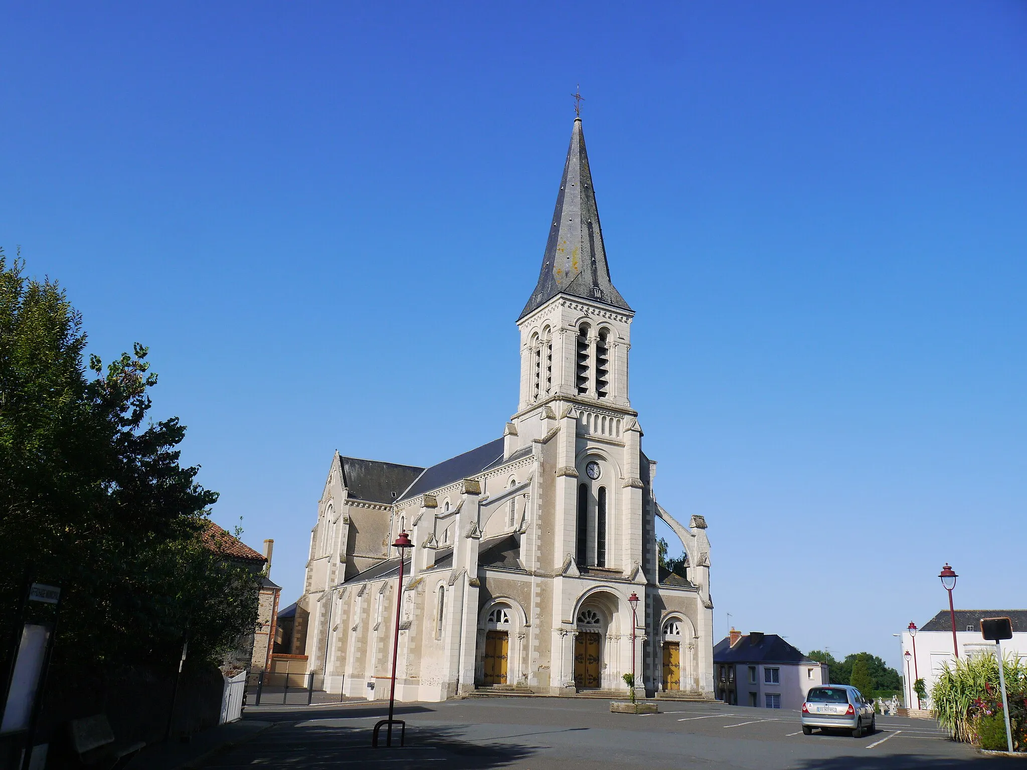 Photo showing: L'église Saint-Cyr et Sainte-Julitte.
