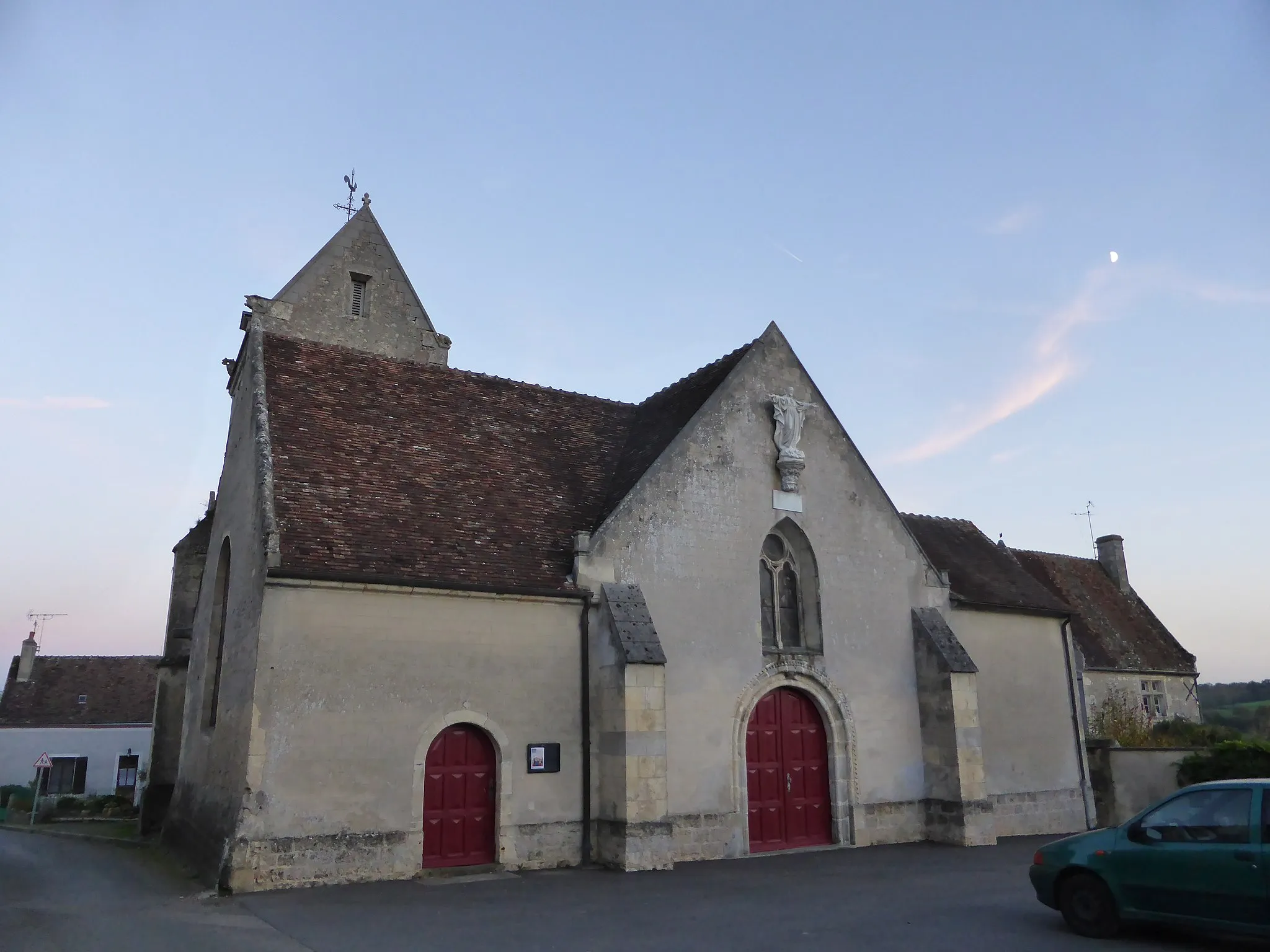 Photo showing: Église de Bellou-le-Trichard, dans l'Orne, en France.