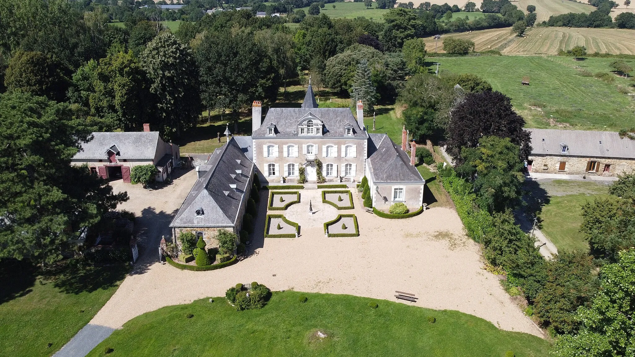 Photo showing: Chateau de La Montchevalleraie, in anjou, LoireValley, Maine et Loire