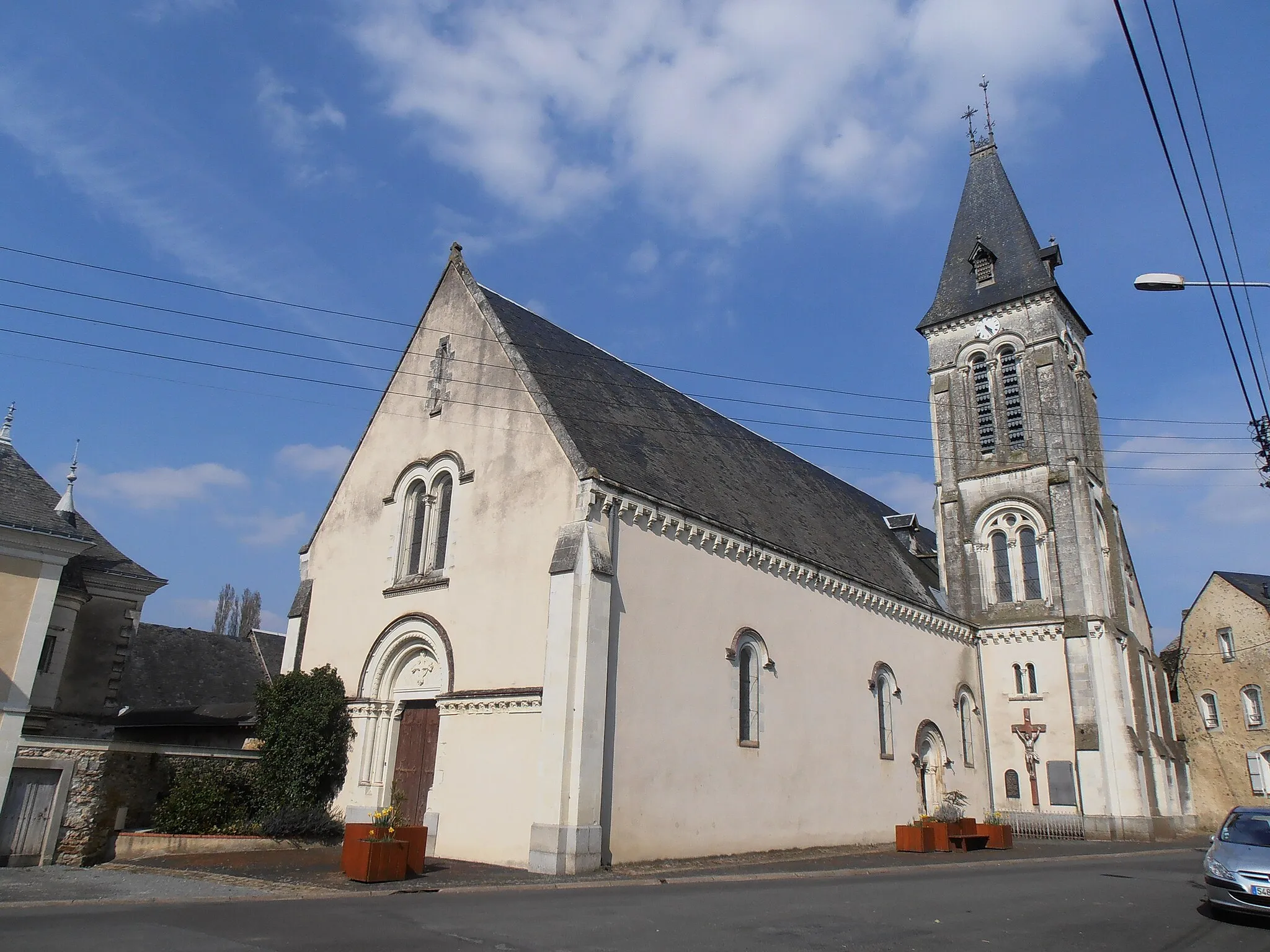 Photo showing: L'église de Daumeray