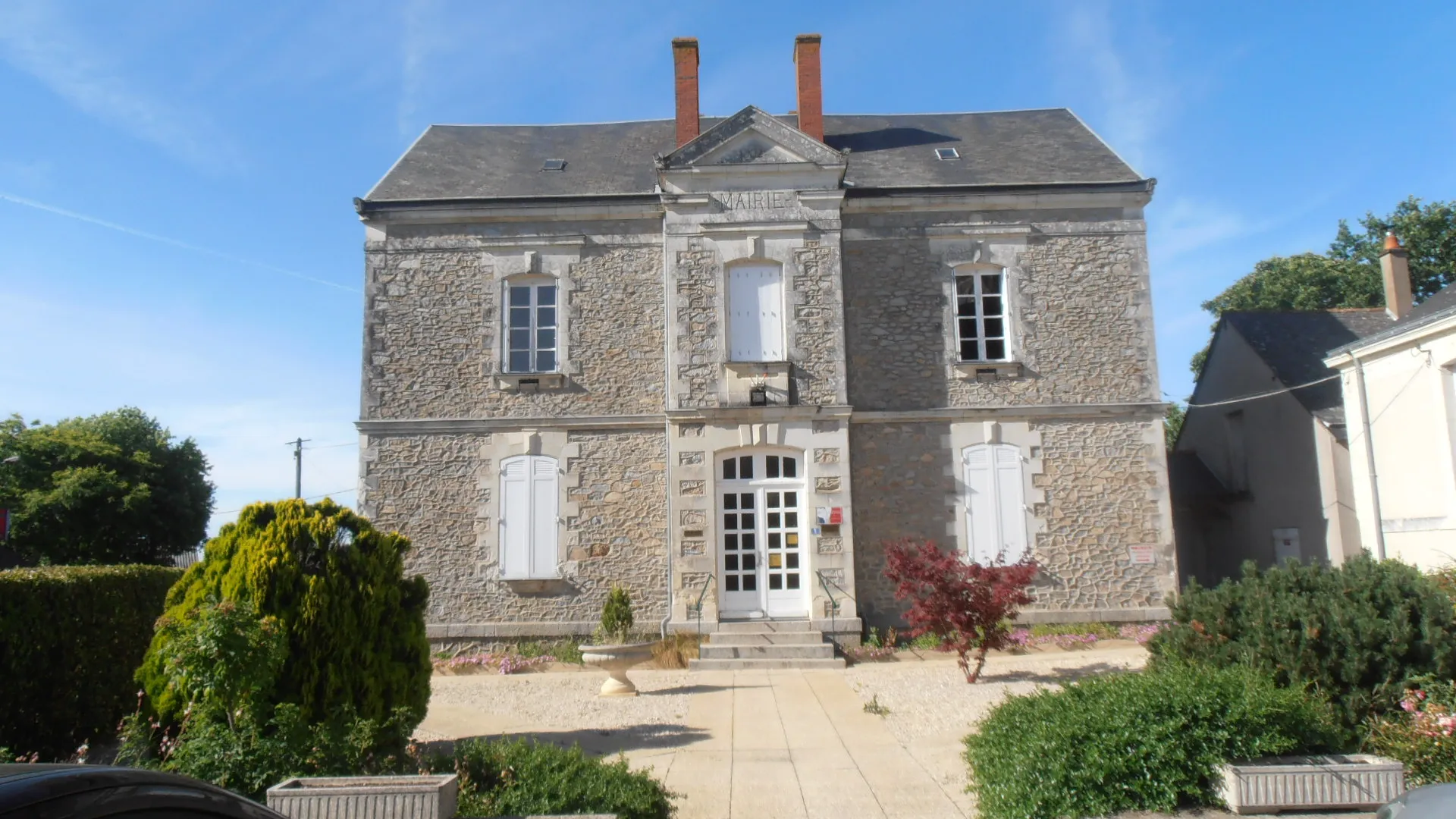 Photo showing: La mairie de la commune de Saint-Augustin-des-Bois (Maine-et-Loire, France).