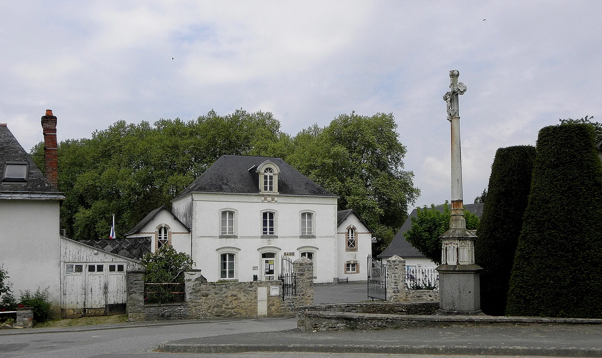 Photo showing: Mairie de Forcé (53).