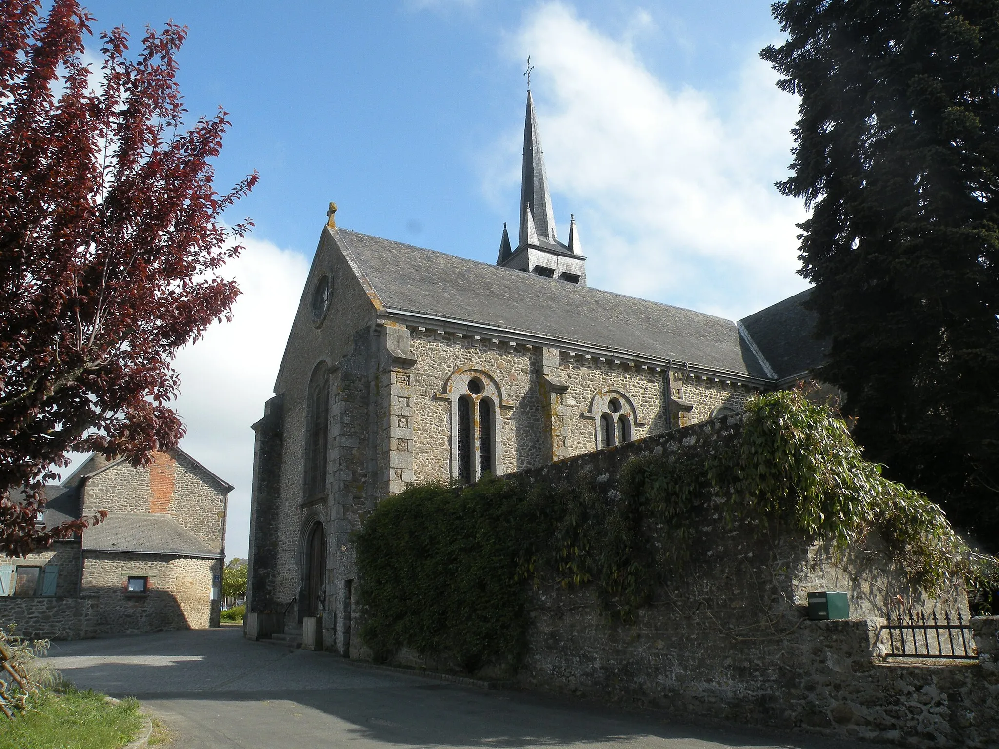 Photo showing: Église Saint-Martin de Marcillé-la-ville