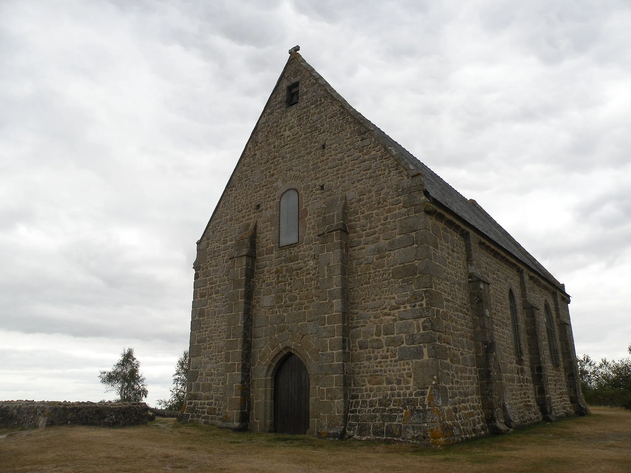 Photo showing: Chapelle Saint-Michel du Montaigu