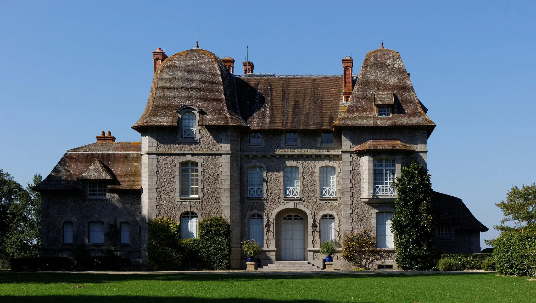 Photo showing: Château de Bois-Rouaud, lors de l'OPL Chéméré