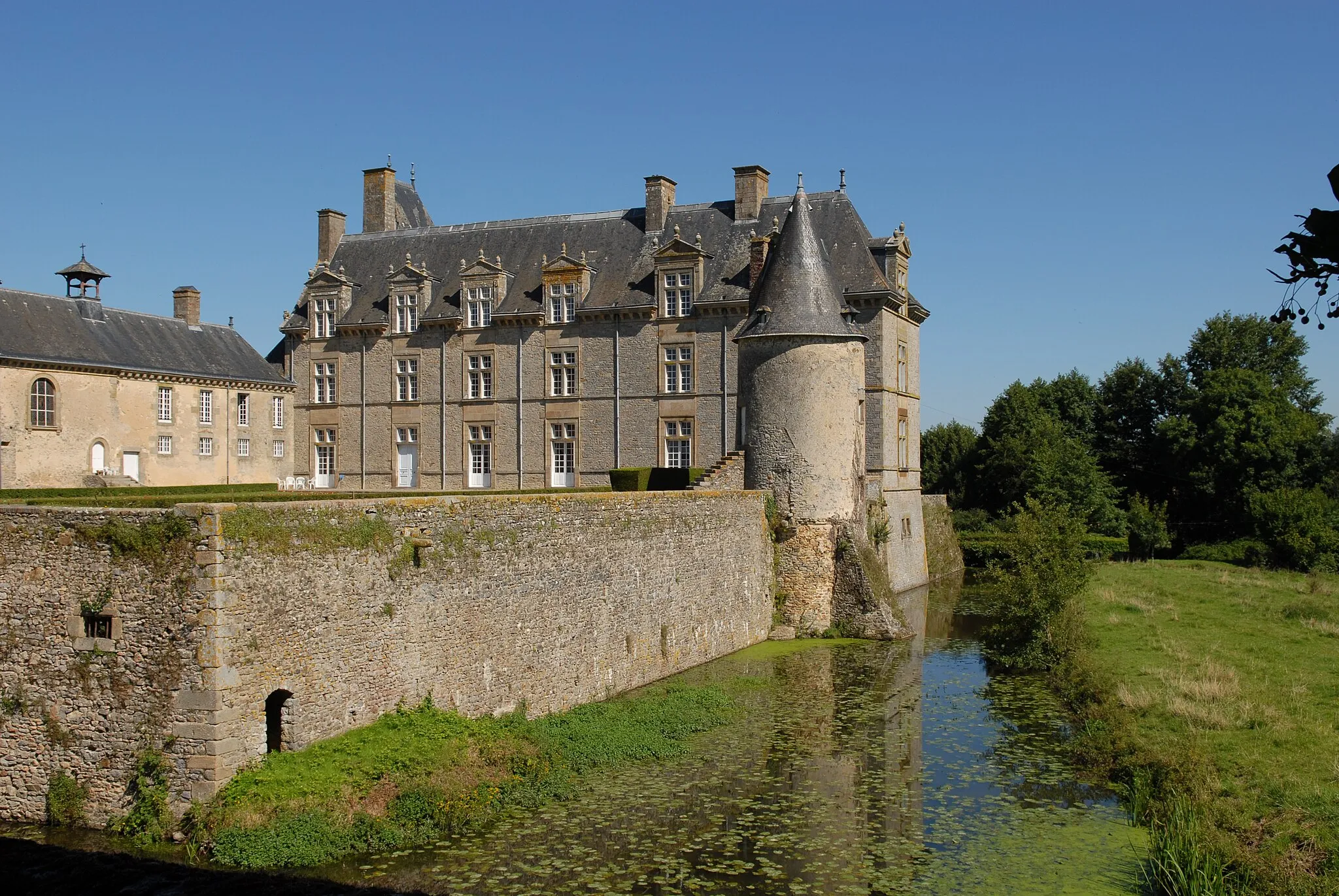 Photo showing: Une photographie du château de Montecler