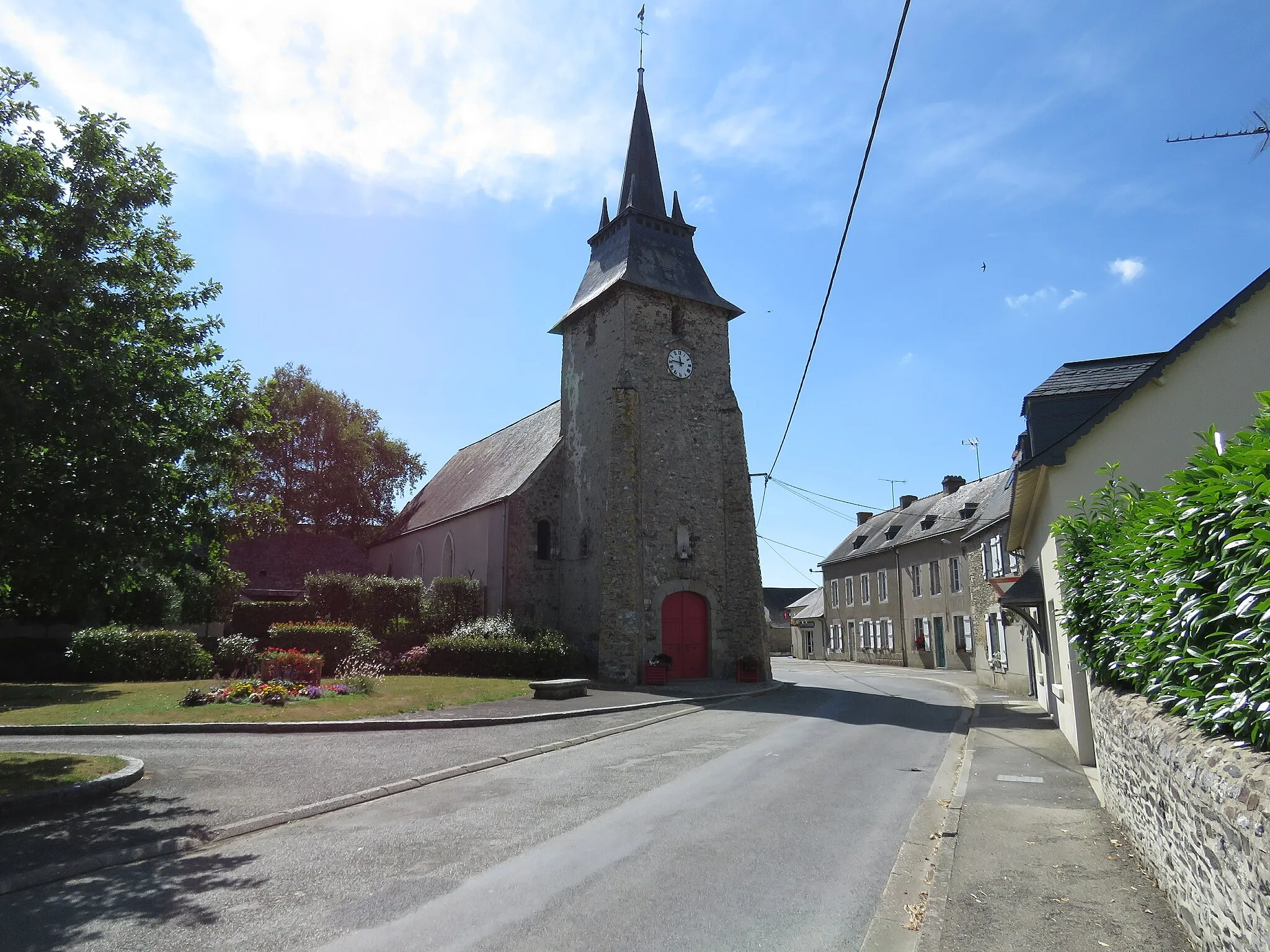 Photo showing: Façade ouest de l'église