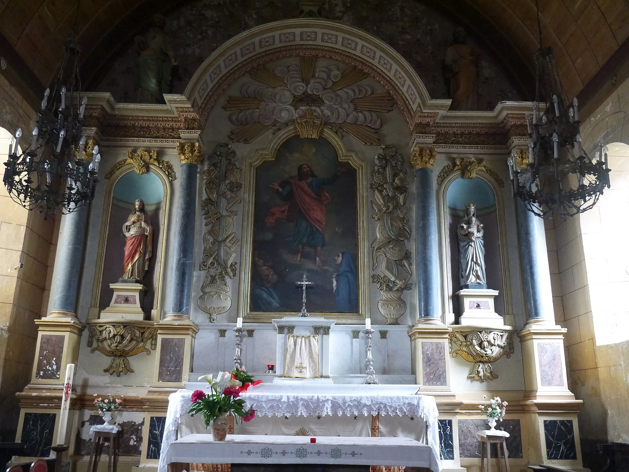 Photo showing: Le retable.