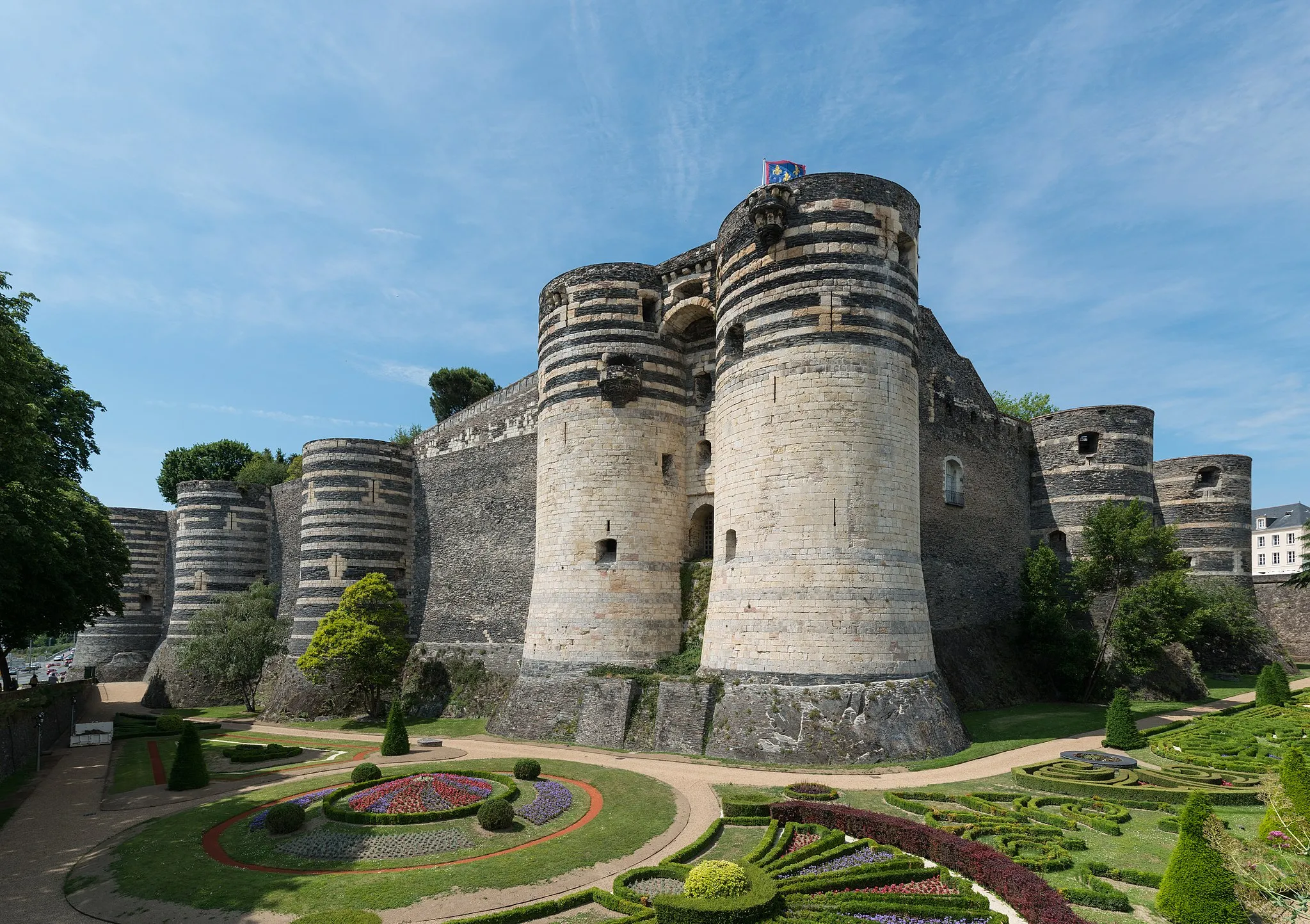 Photo showing: A south view of Château d'Angers