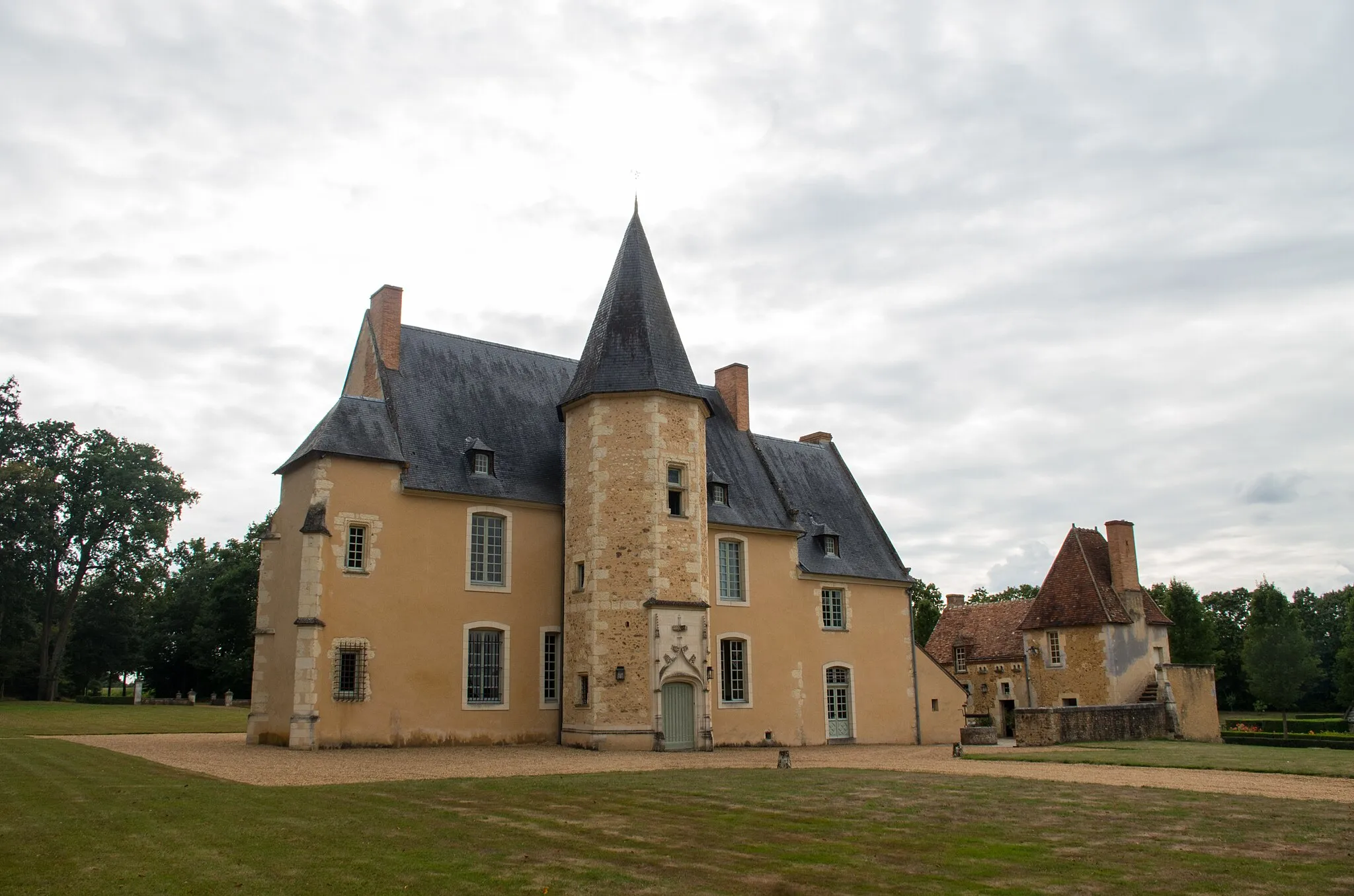 Photo showing: Château de Dehault - Façade principale