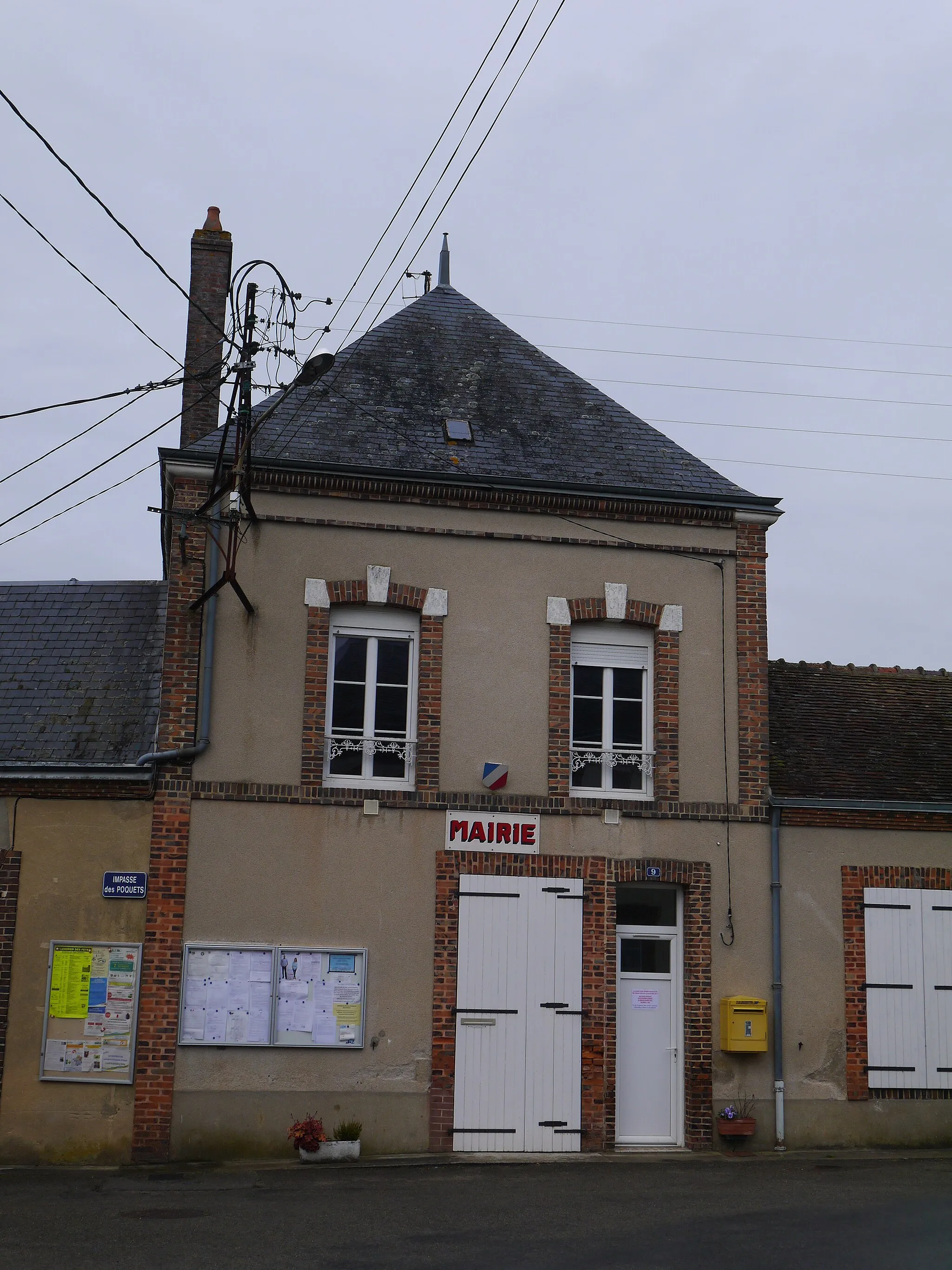 Photo showing: La mairie.
