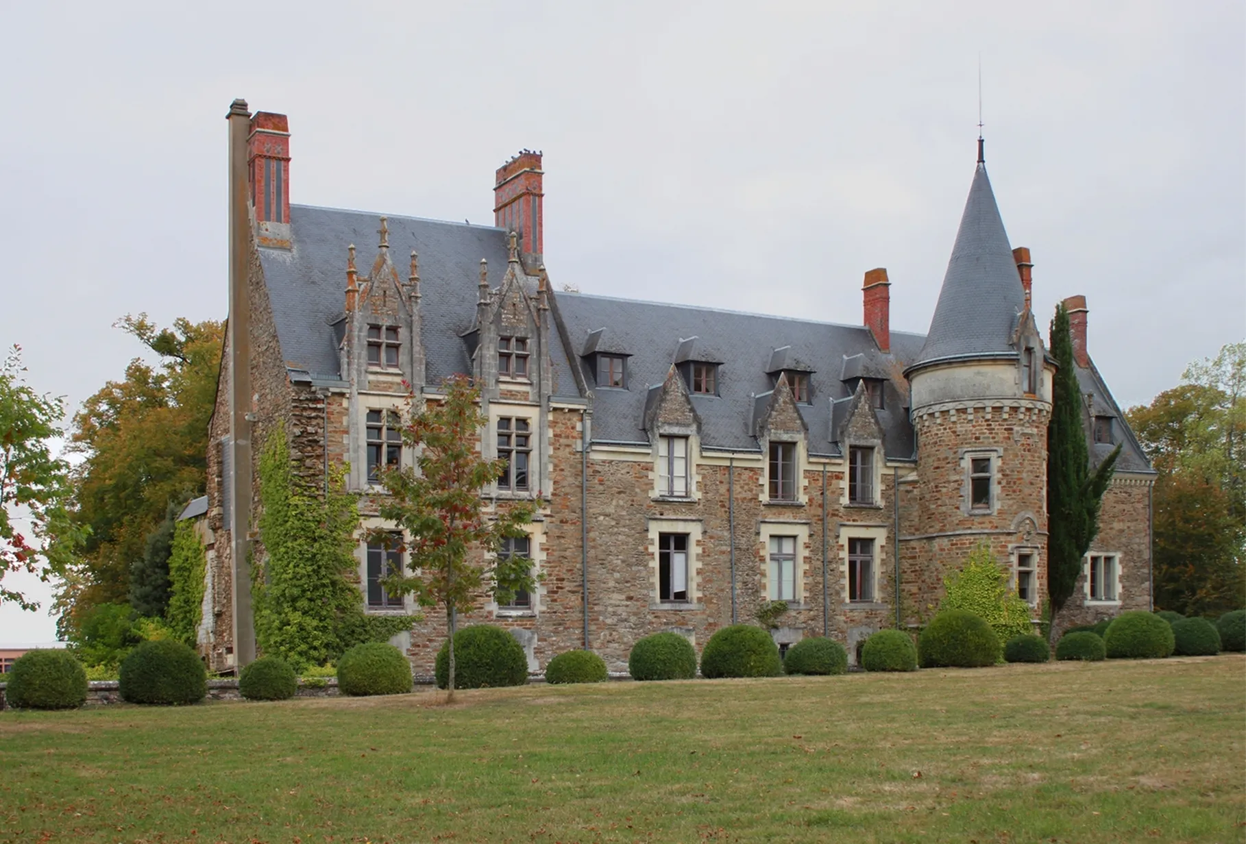 Photo showing: Château de Briacé (façade est), Fr-44-Le Landreau.