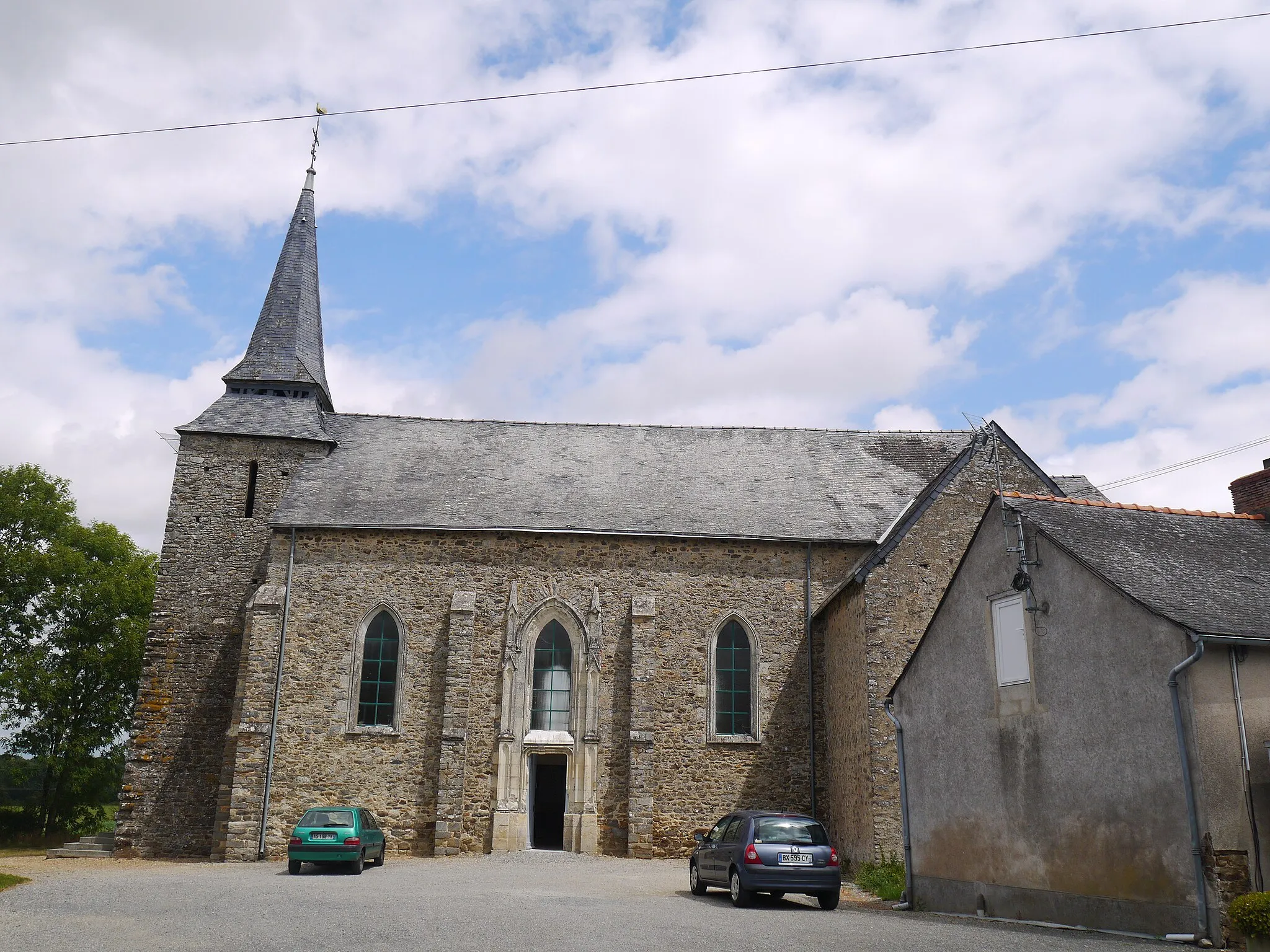 Photo showing: Saint-Charles-la-Forêt église