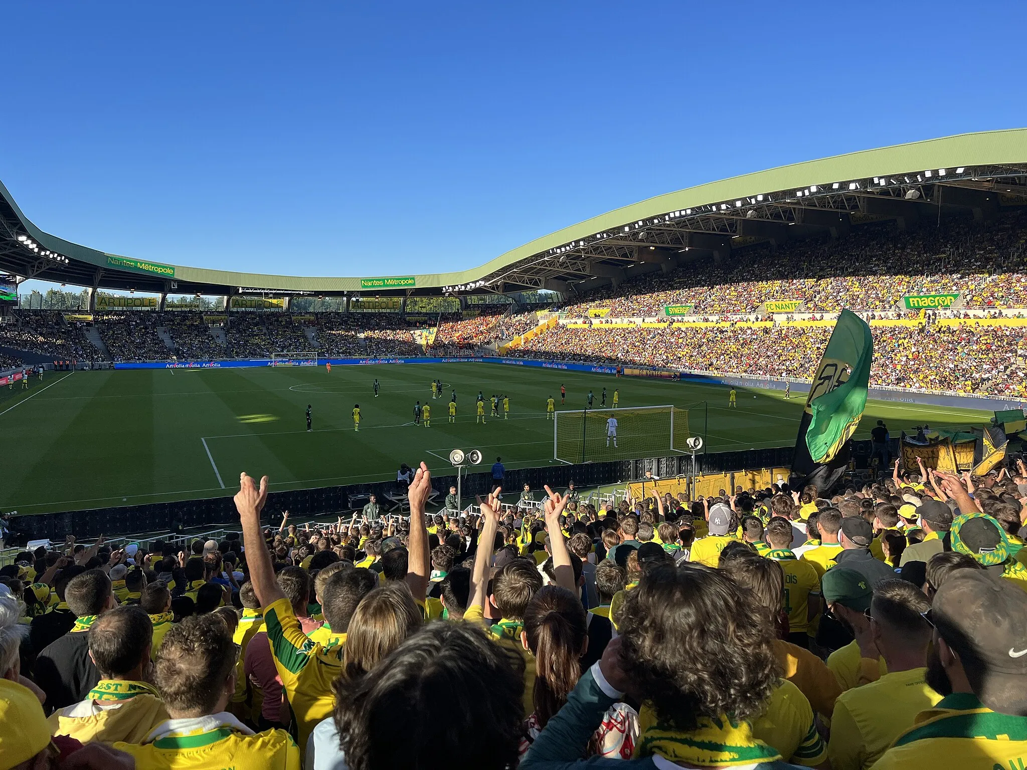 Photo showing: Match de football opposant le FC Nantes au RC Lens , stade de la Beaujoire, Nantes.