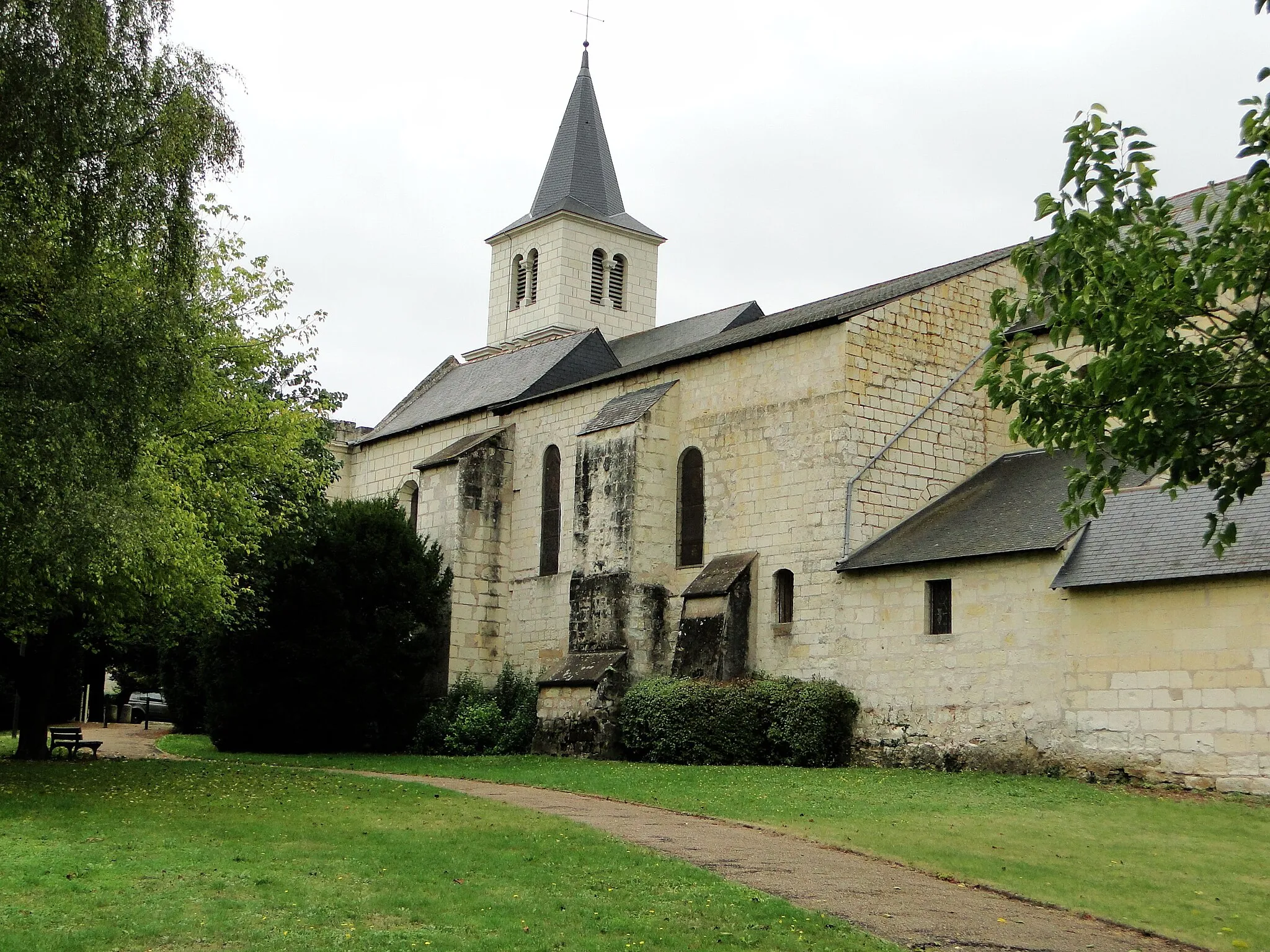 Photo showing: This building is classé au titre des monuments historiques de la France. It is indexed in the base Mérimée, a database of architectural heritage maintained by the French Ministry of Culture, under the reference PA00109302 .