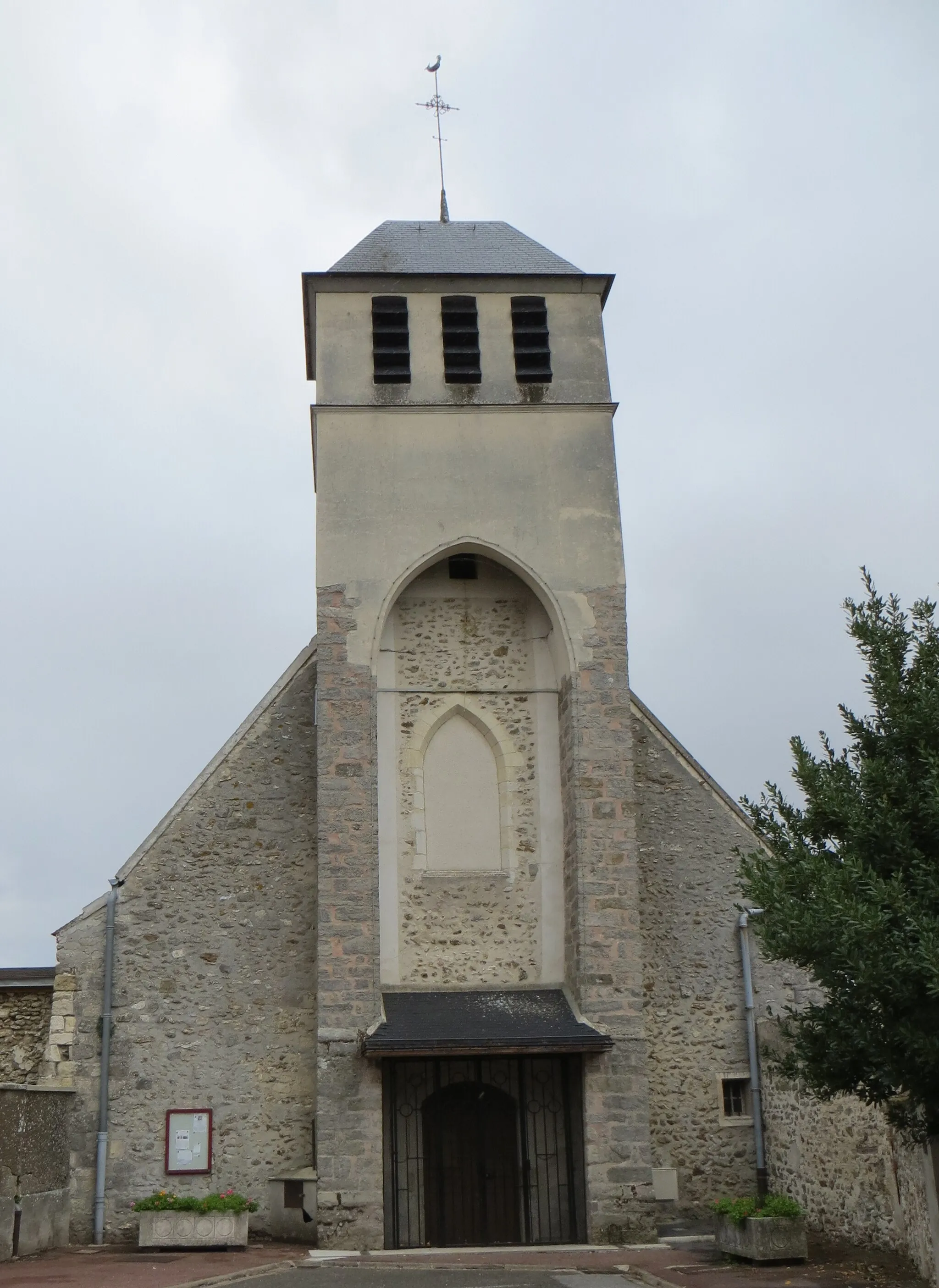 Photo showing: Façade de l'église