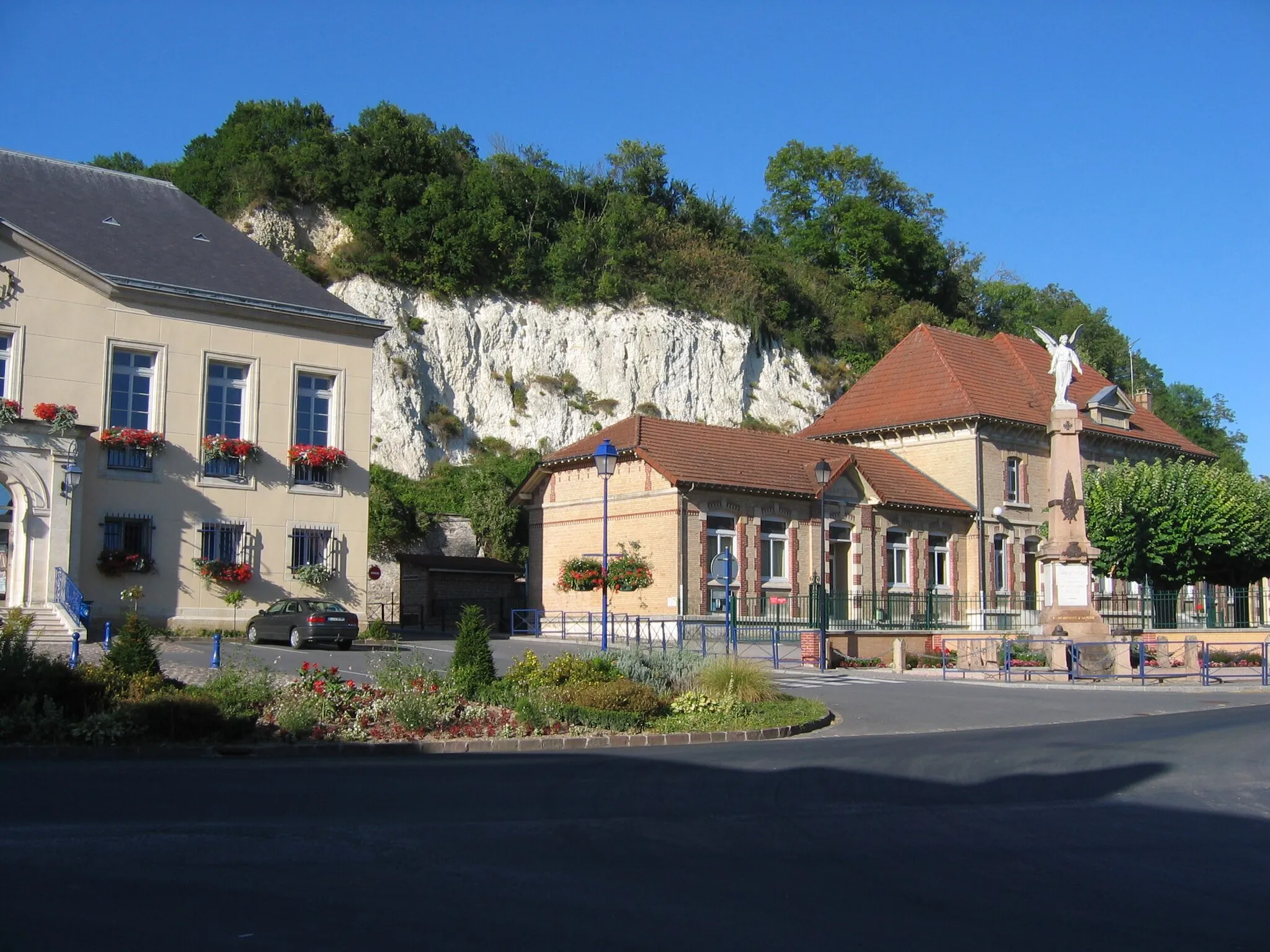 Photo showing: Château-Porcien Ardennes France