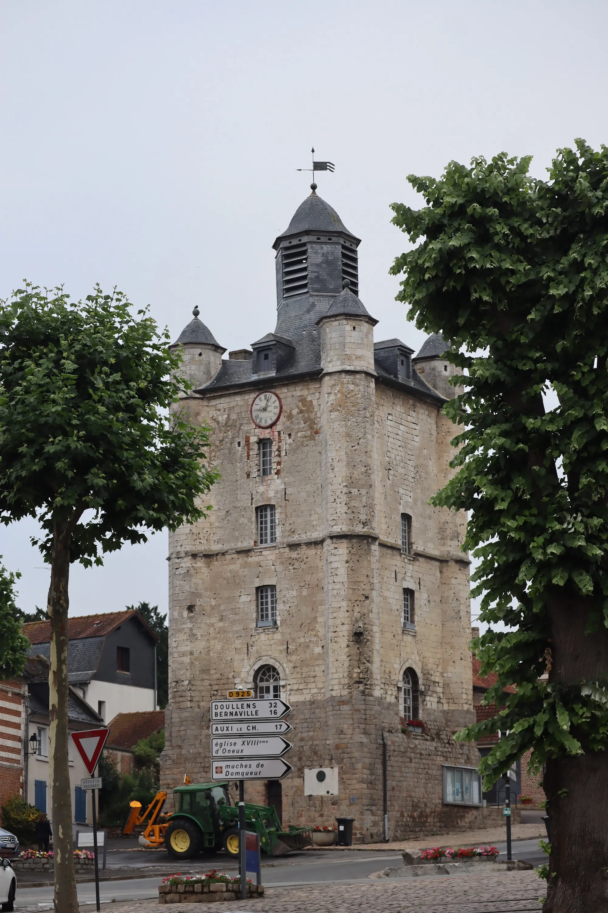 Photo showing: Beffroi de Saint-Riquier (Somme).