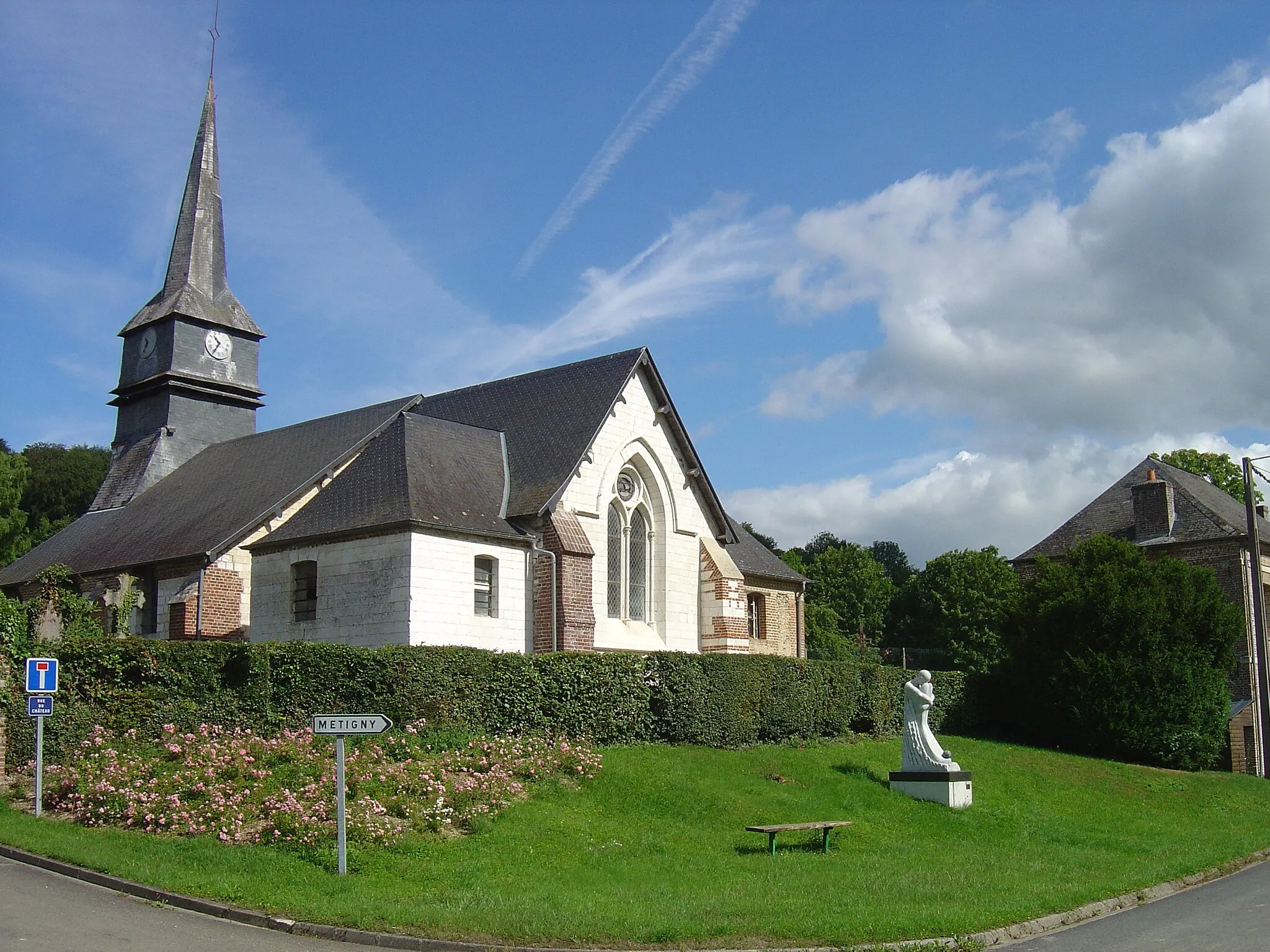 Photo showing: Church in Étréjust, France