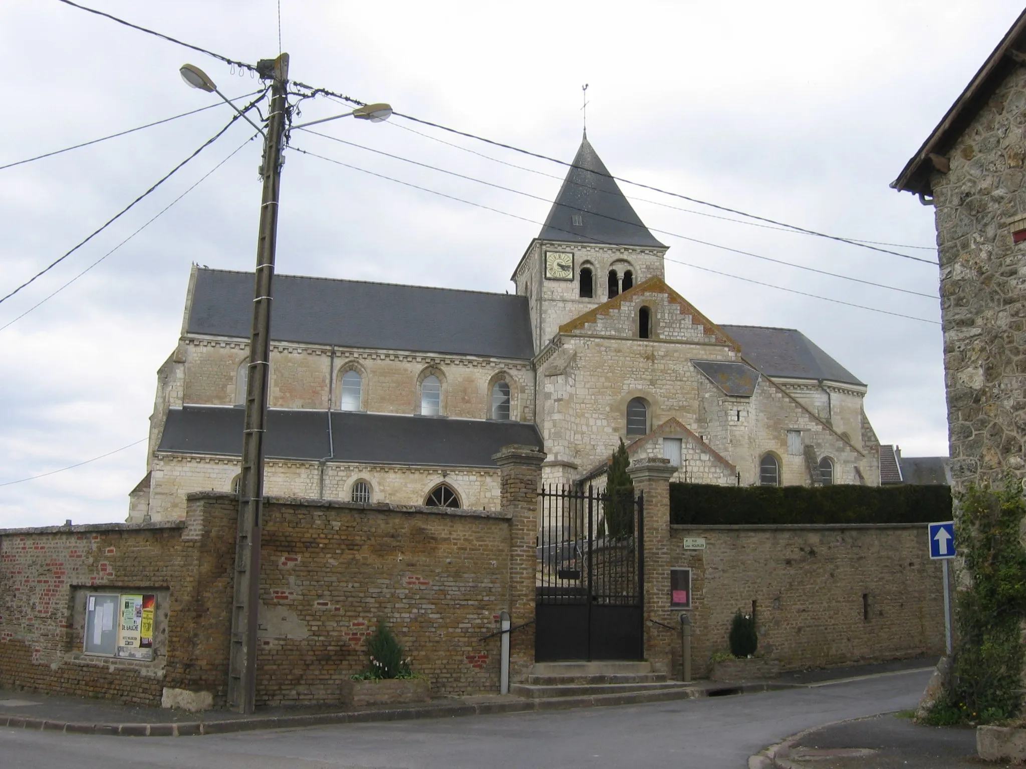 Photo showing: Eglise de  St-Germainmont Ardennes France
