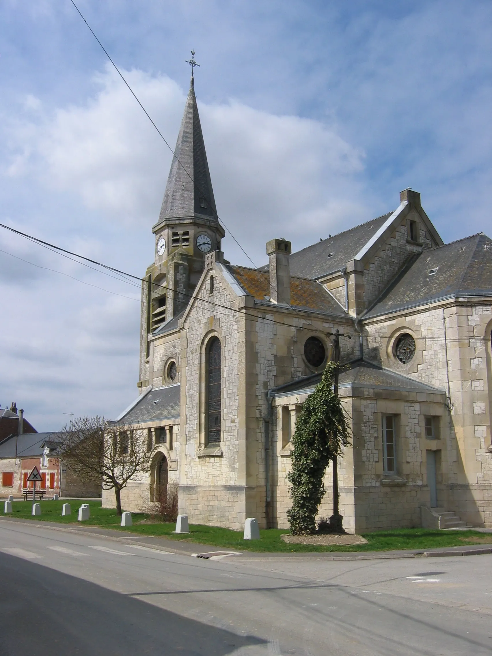 Photo showing: Église  de Saint-Quentin-le-Petit Ardennes France